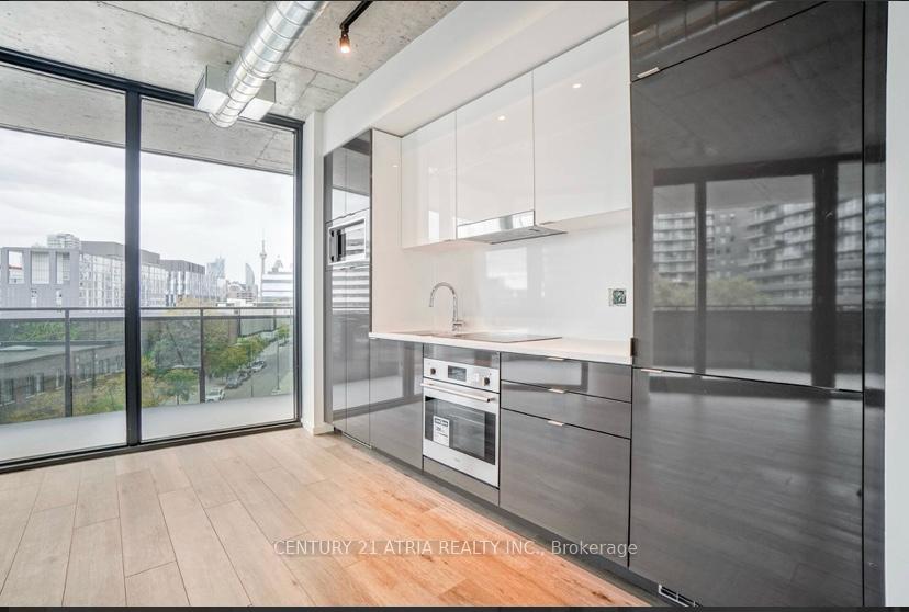 Photo 13 of Unit 404, 21 Lawren Harris Square, Toronto, Waterfront Communities — HOMEH