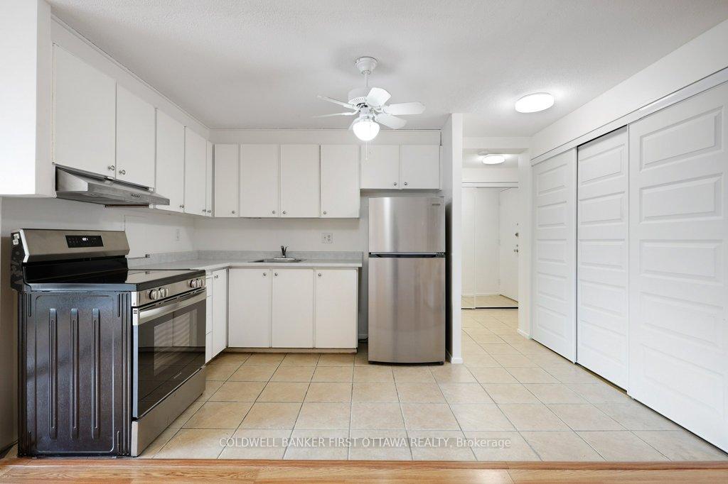 Photo 12 of Unit 910, 1356 Meadowlands Drive E, Ottawa, Borden Farm/Stewart Farm/Carleton Heights/Parkwood Hills — HOMEH