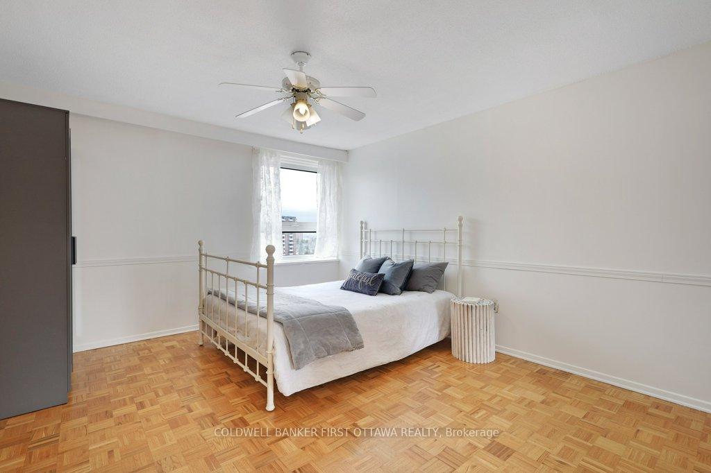 Photo 21 of Unit 910, 1356 Meadowlands Drive E, Ottawa, Borden Farm/Stewart Farm/Carleton Heights/Parkwood Hills — HOMEH