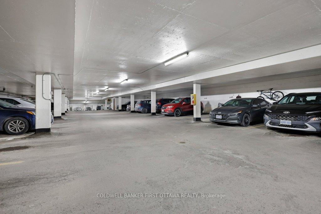 Photo 31 of Unit 910, 1356 Meadowlands Drive E, Ottawa, Borden Farm/Stewart Farm/Carleton Heights/Parkwood Hills — HOMEH