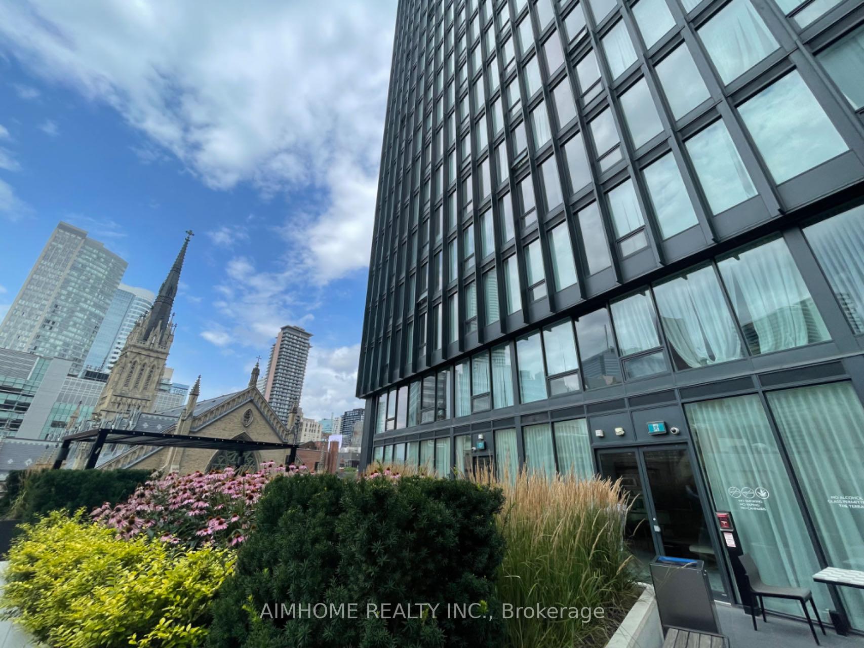 Photo 2 of Unit 2808, 60 Shuter Street, Toronto, Church-Yonge Corridor — HOMEH