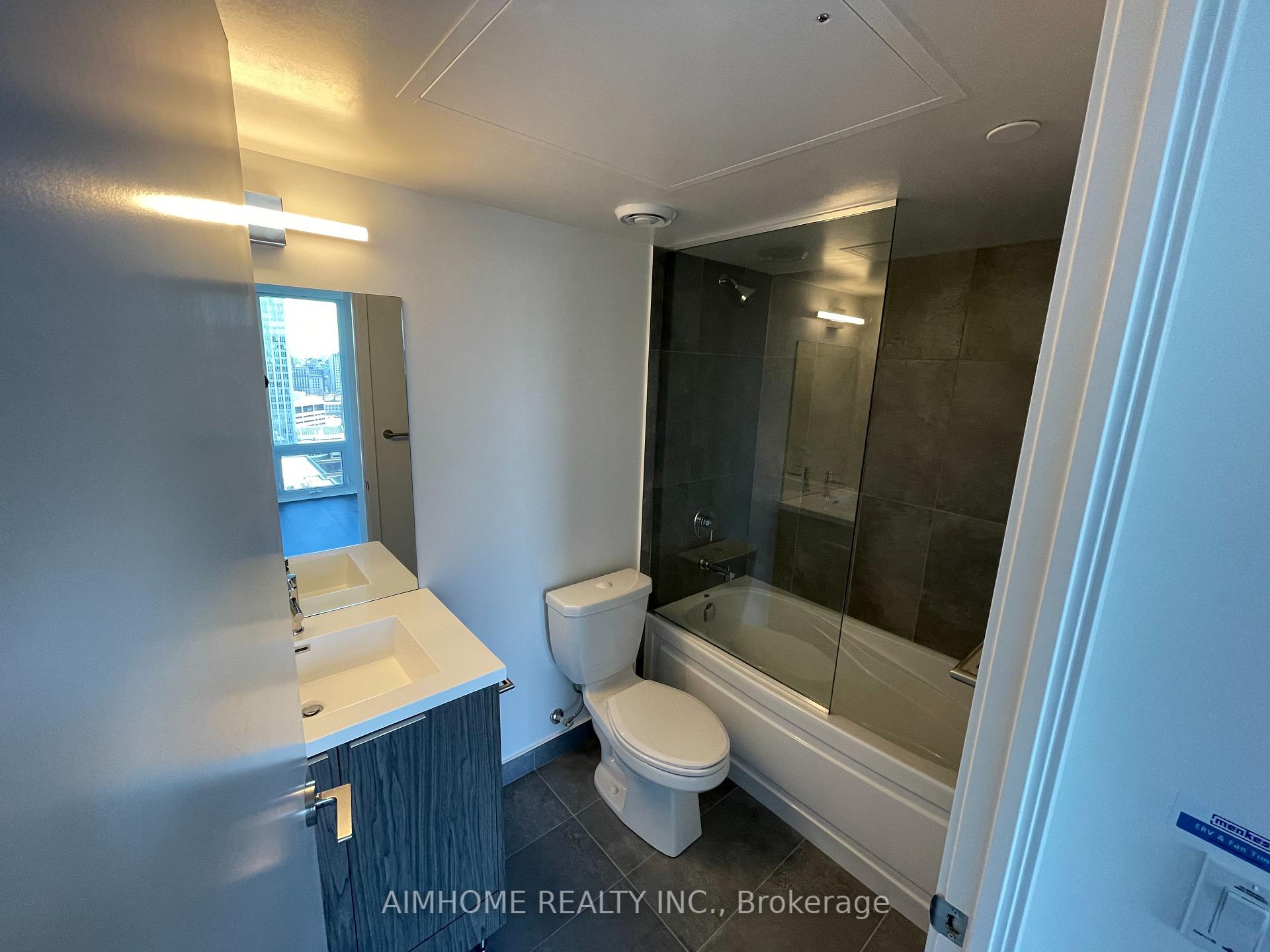 Photo 7 of Unit 2808, 60 Shuter Street, Toronto, Church-Yonge Corridor — HOMEH