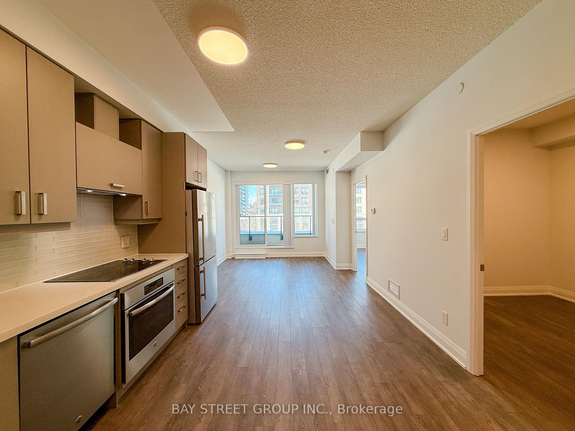 Photo 6 of Unit 306, 28 Uptown Drive, Markham, Unionville — HOMEH