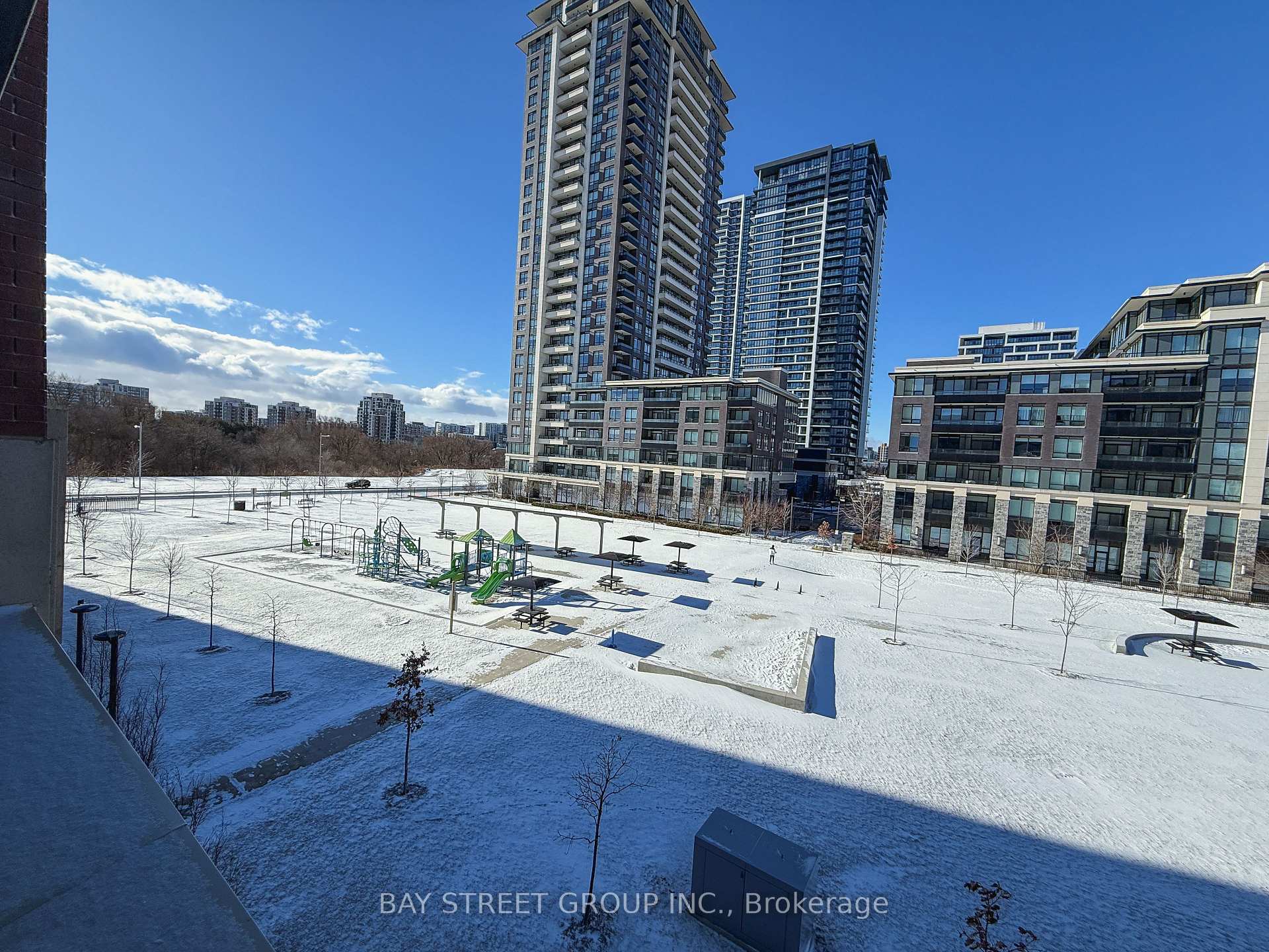 Photo 14 of Unit 306, 28 Uptown Drive, Markham, Unionville — HOMEH