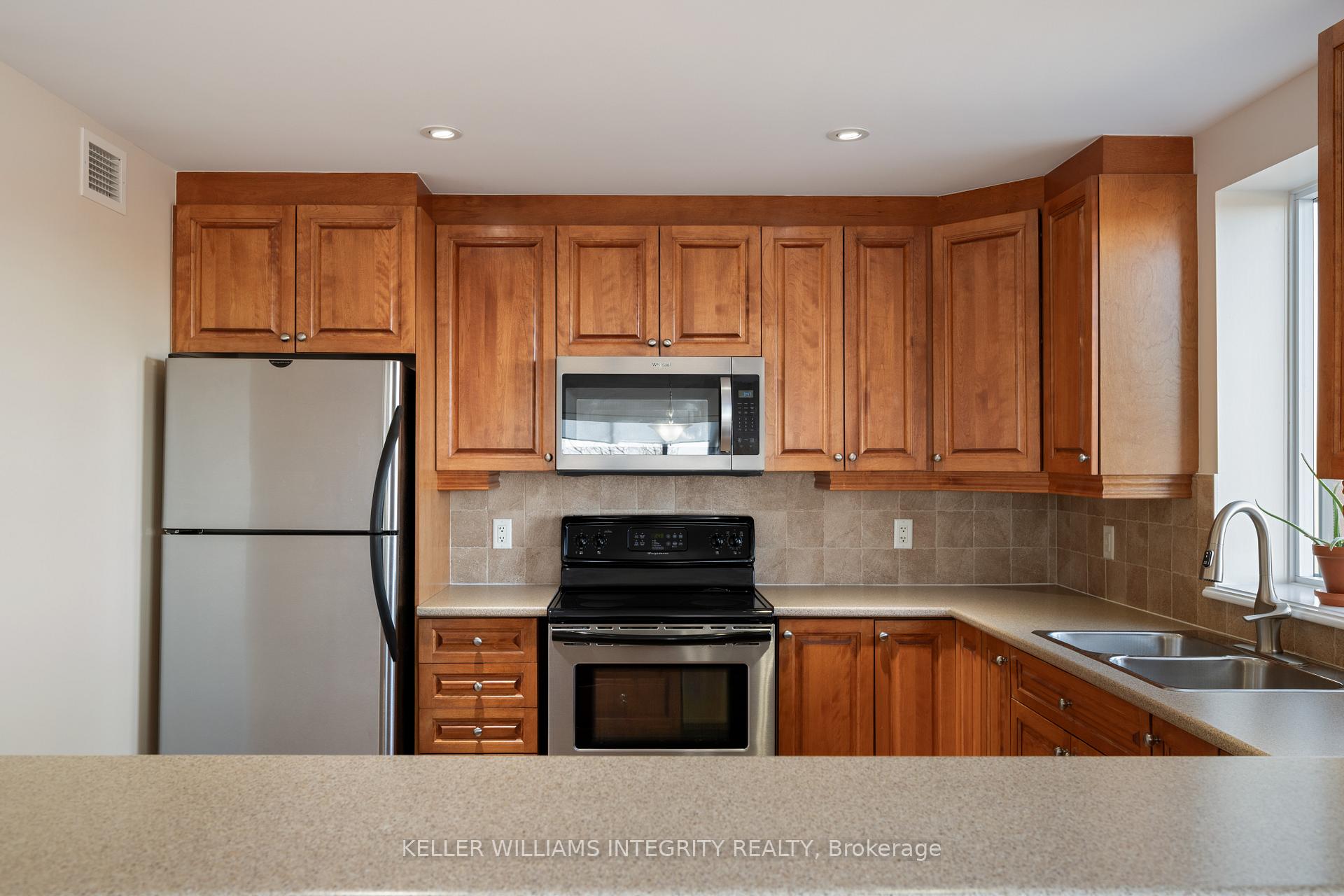 Photo 10 of Unit 219, 905 Beauparc Private, Ottawa, Cyrville — HOMEH