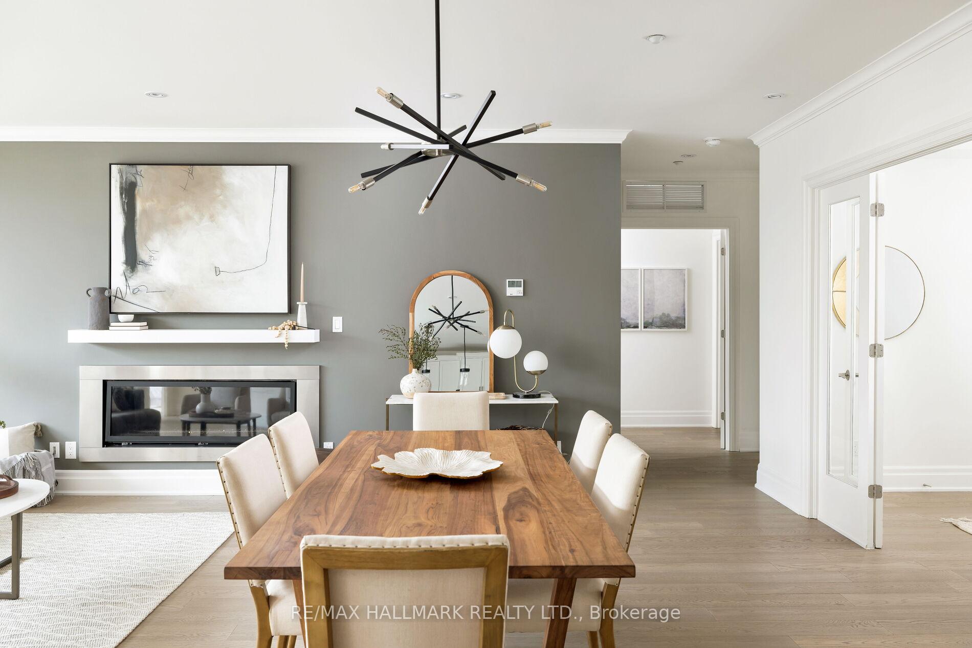 Photo 5 of Unit 401, 1 Rainsford Road, Toronto, The Beaches — HOMEH