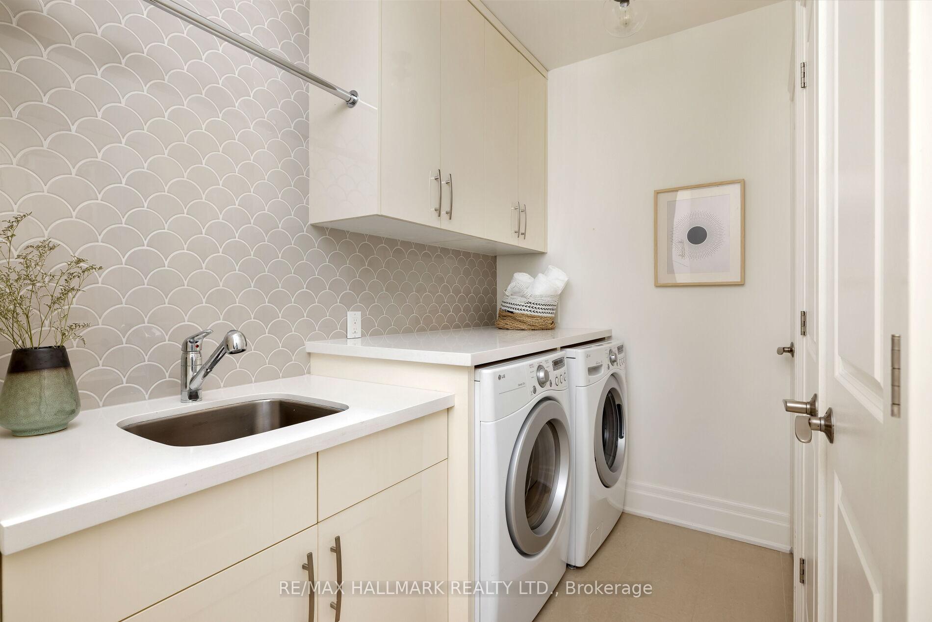 Photo 30 of Unit 401, 1 Rainsford Road, Toronto, The Beaches — HOMEH