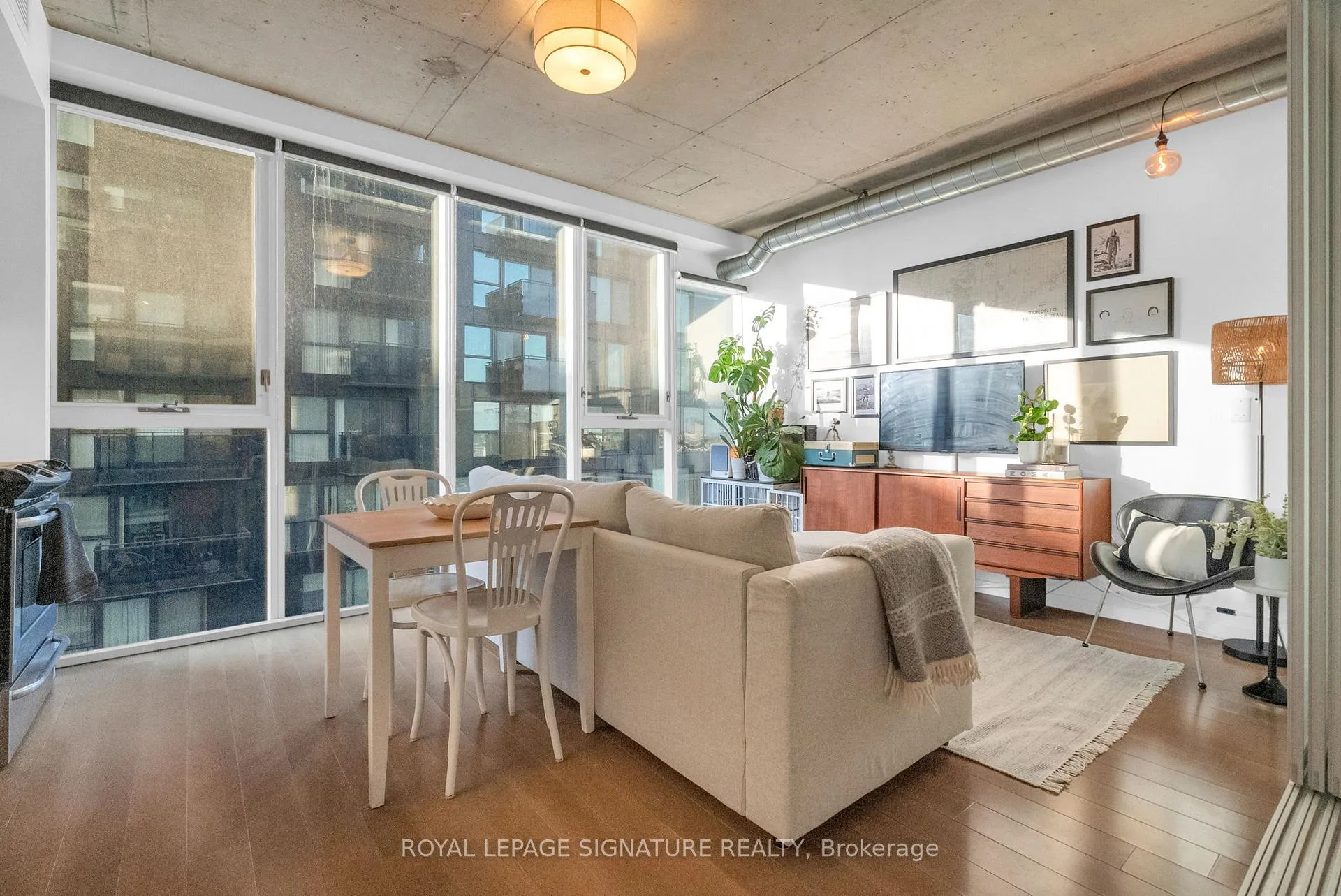 Photo 12 of Unit 719, 32 Trolley Crescent, Toronto, Moss Park — HOMEH