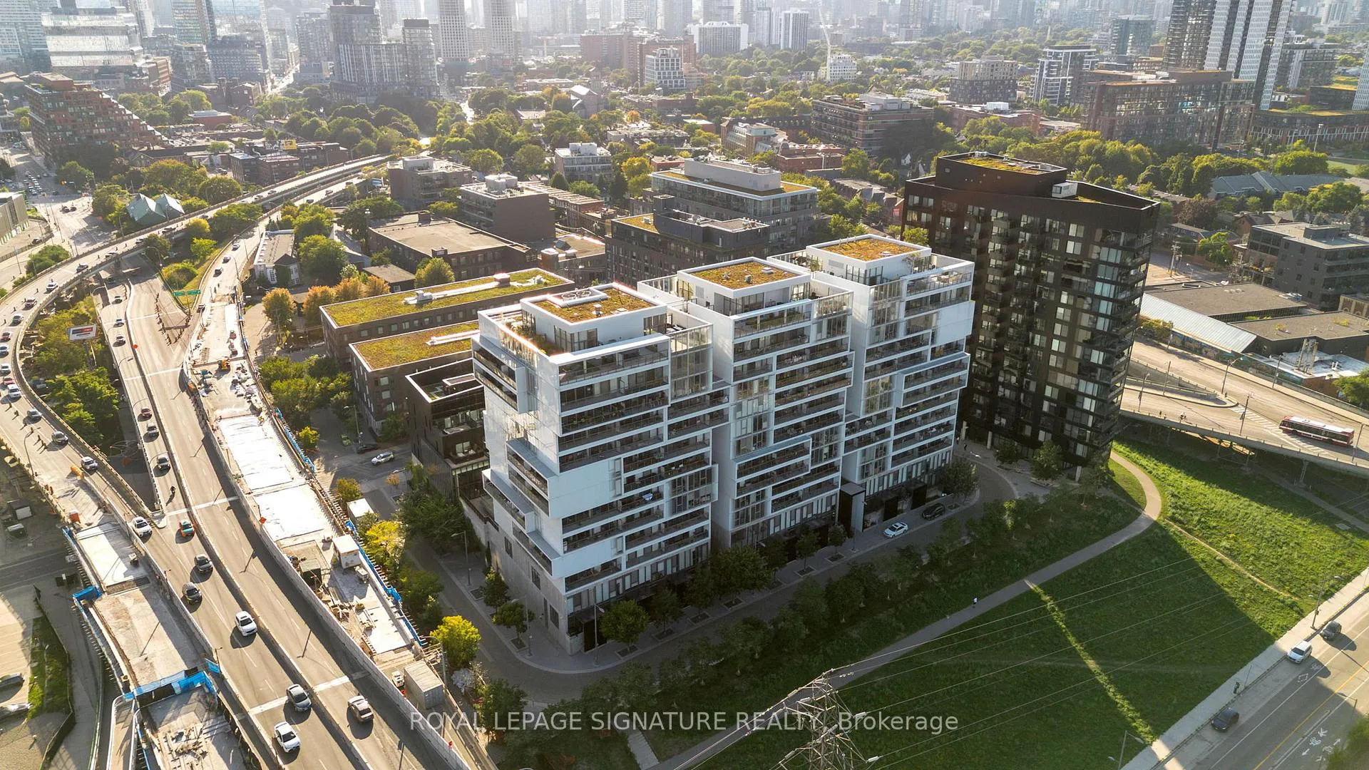 Photo 24 of Unit 719, 32 Trolley Crescent, Toronto, Moss Park — HOMEH