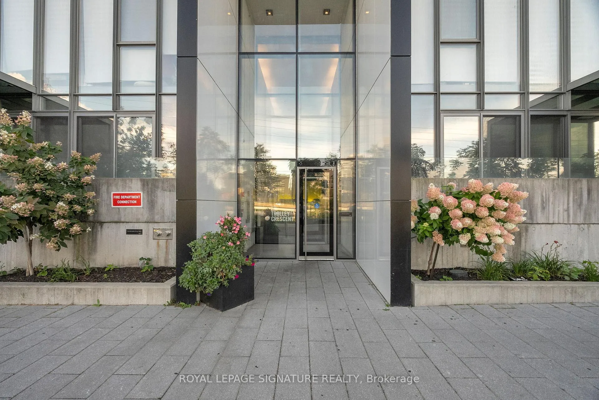 Photo 29 of Unit 719, 32 Trolley Crescent, Toronto, Moss Park — HOMEH