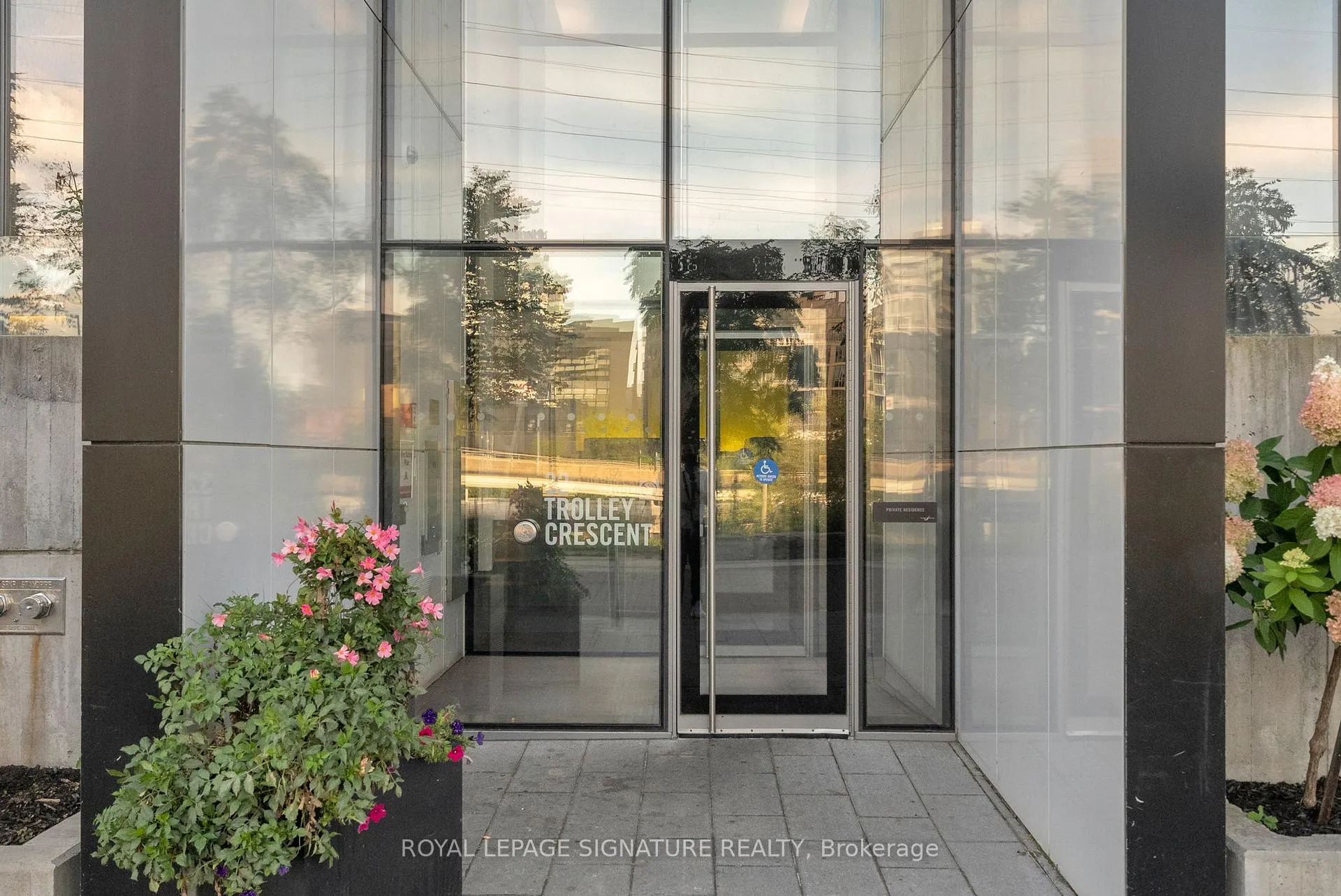 Photo 30 of Unit 719, 32 Trolley Crescent, Toronto, Moss Park — HOMEH