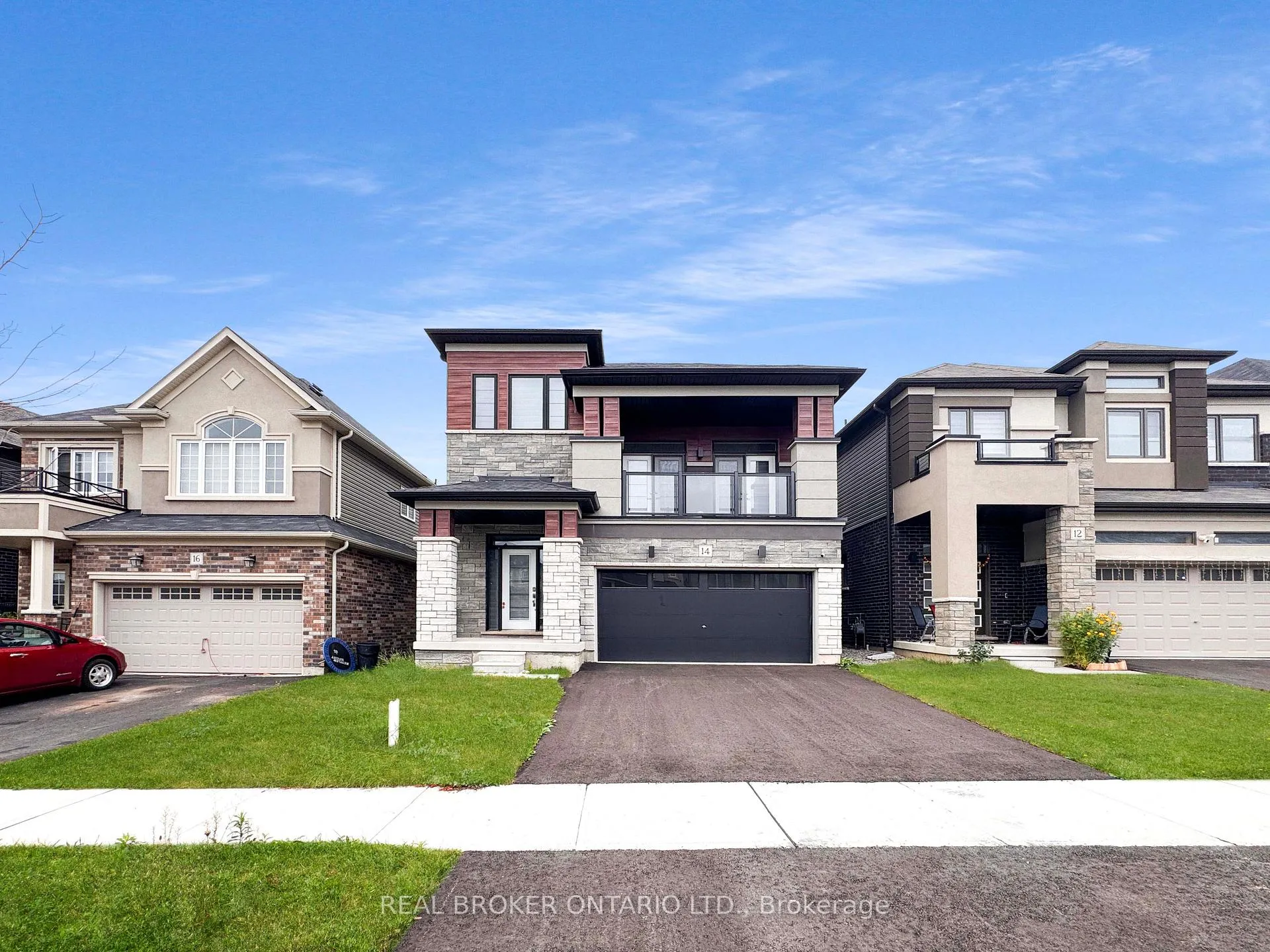 Photo 1 of 14 Brewis Street, Brant, South Dumfries — HOMEH