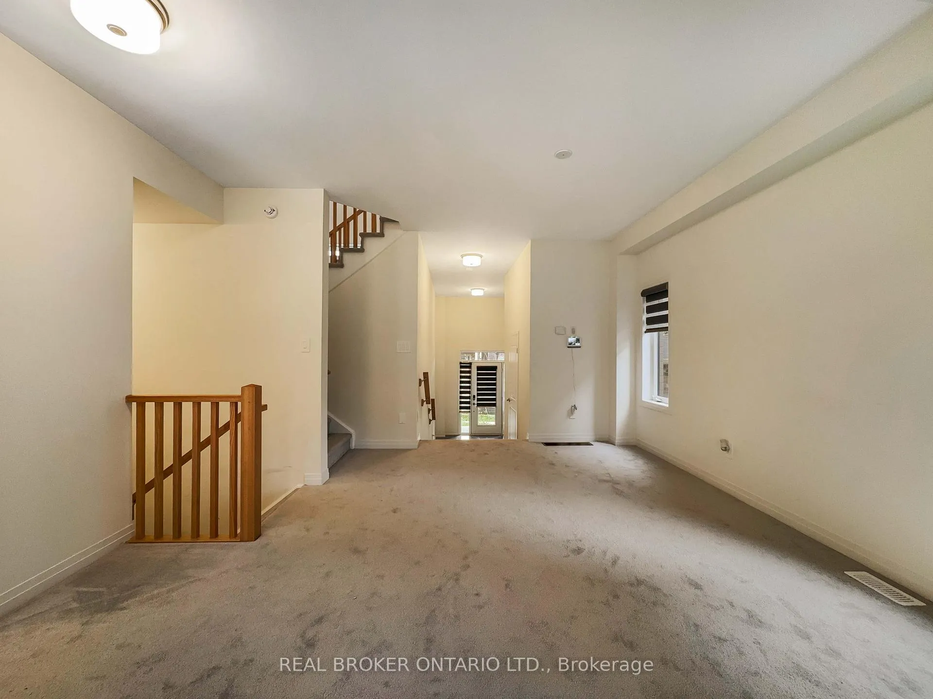 Photo 15 of 14 Brewis Street, Brant, South Dumfries — HOMEH