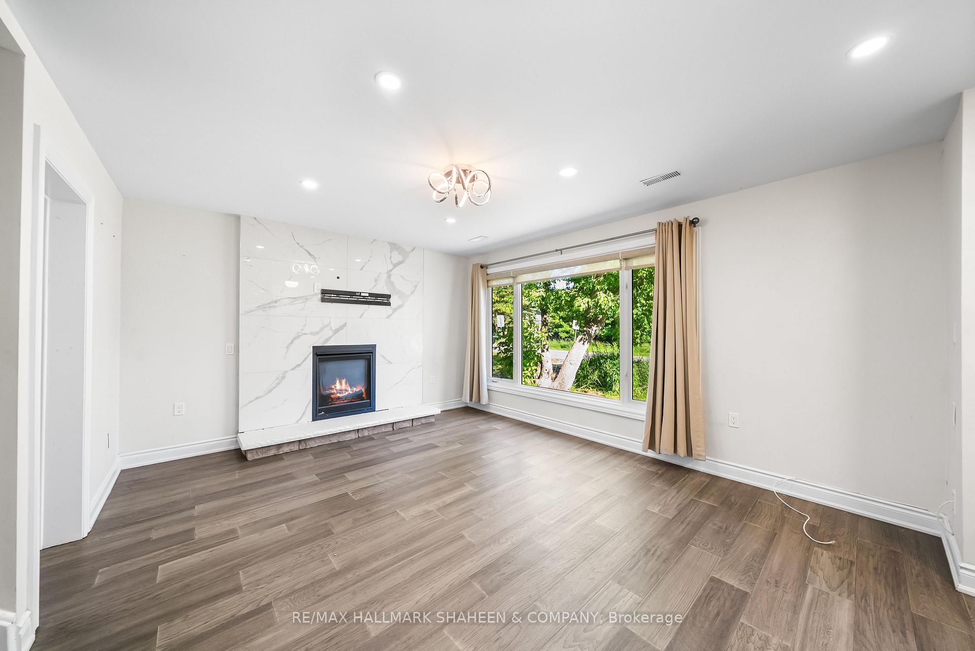 Photo 6 of 312 Terrace Drive, Georgina, Keswick South — HOMEH