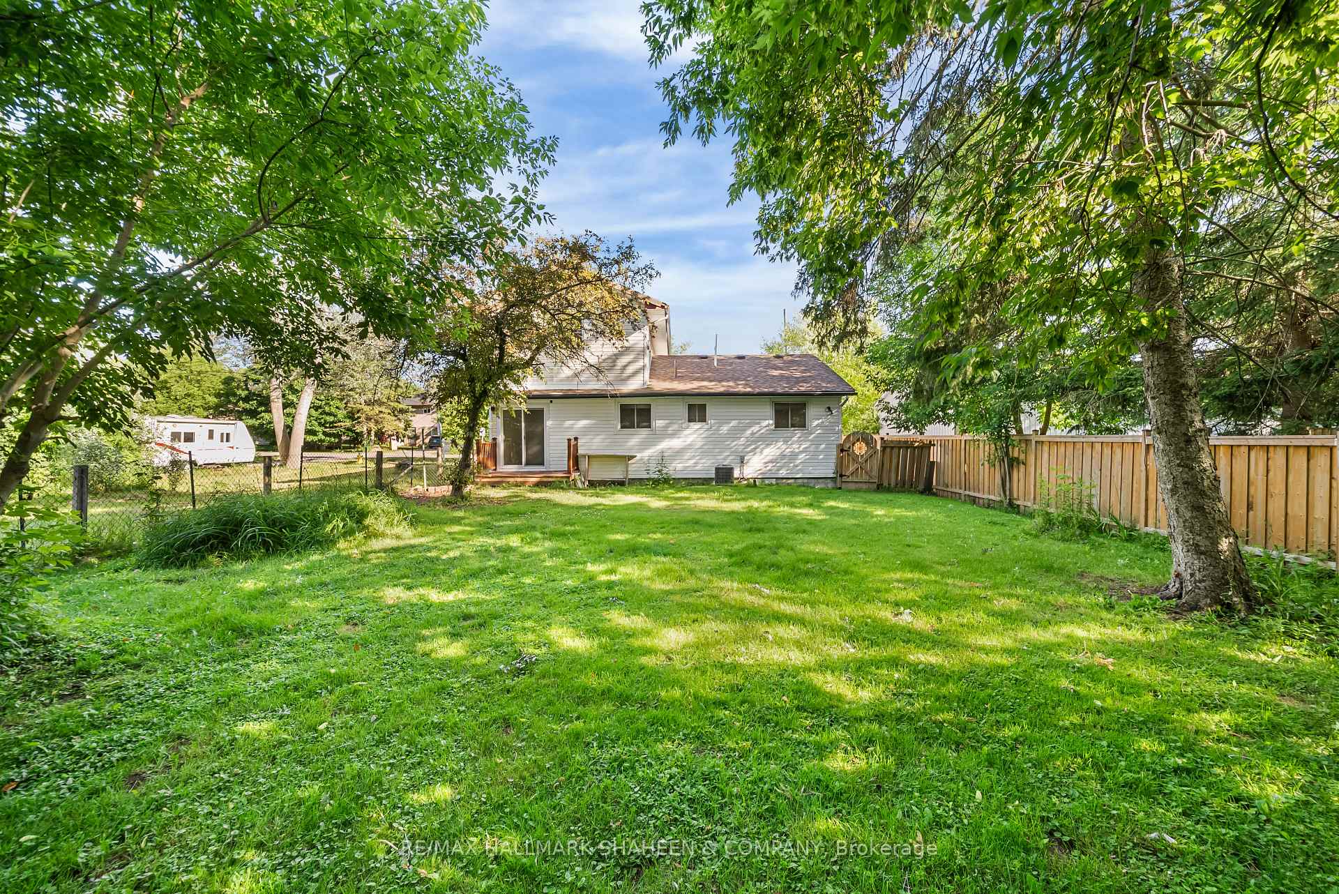 Photo 33 of 312 Terrace Drive, Georgina, Keswick South — HOMEH