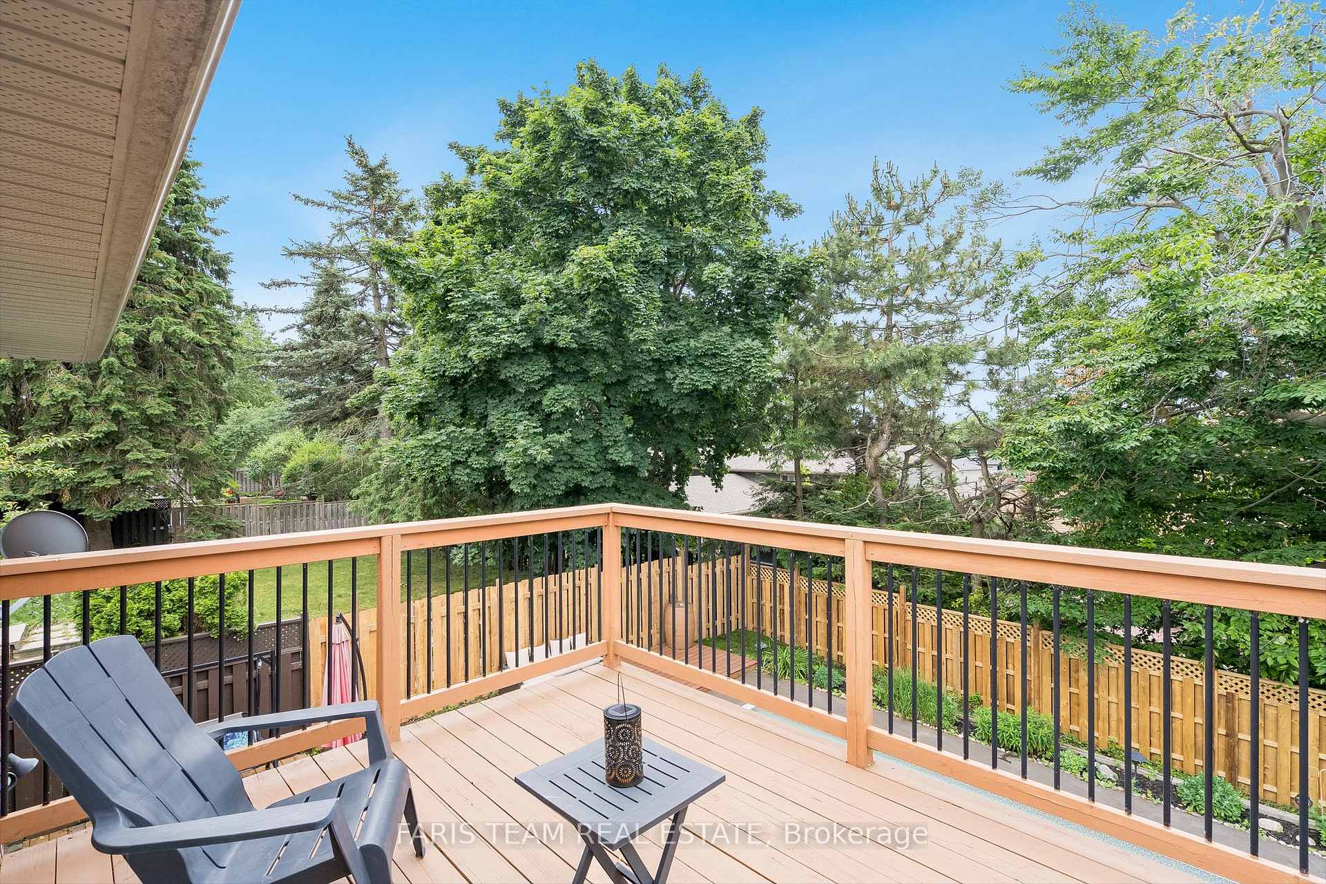 Photo 23 of 54 Marshall Street, Barrie, Allandale Heights — HOMEH