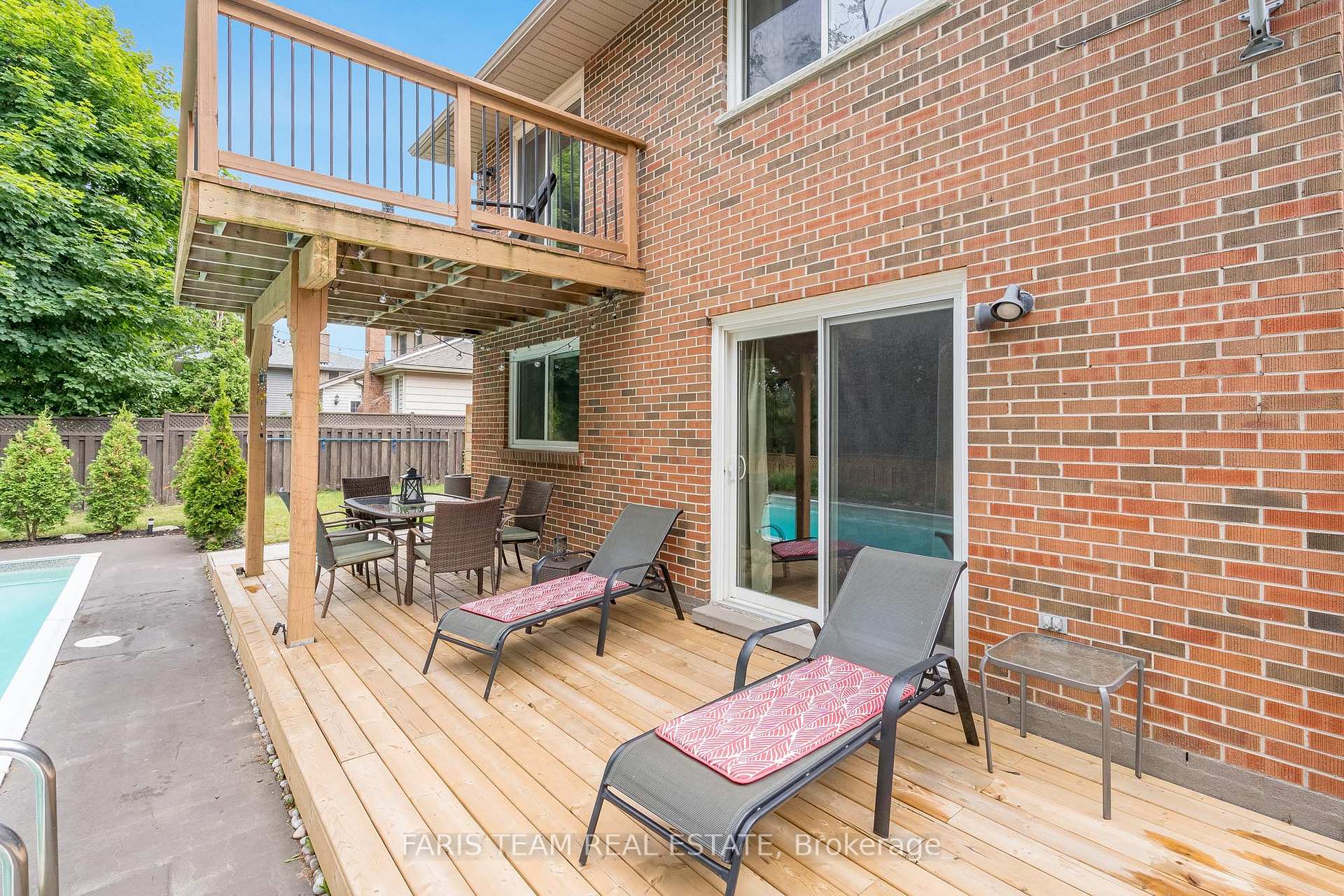 Photo 27 of 54 Marshall Street, Barrie, Allandale Heights — HOMEH