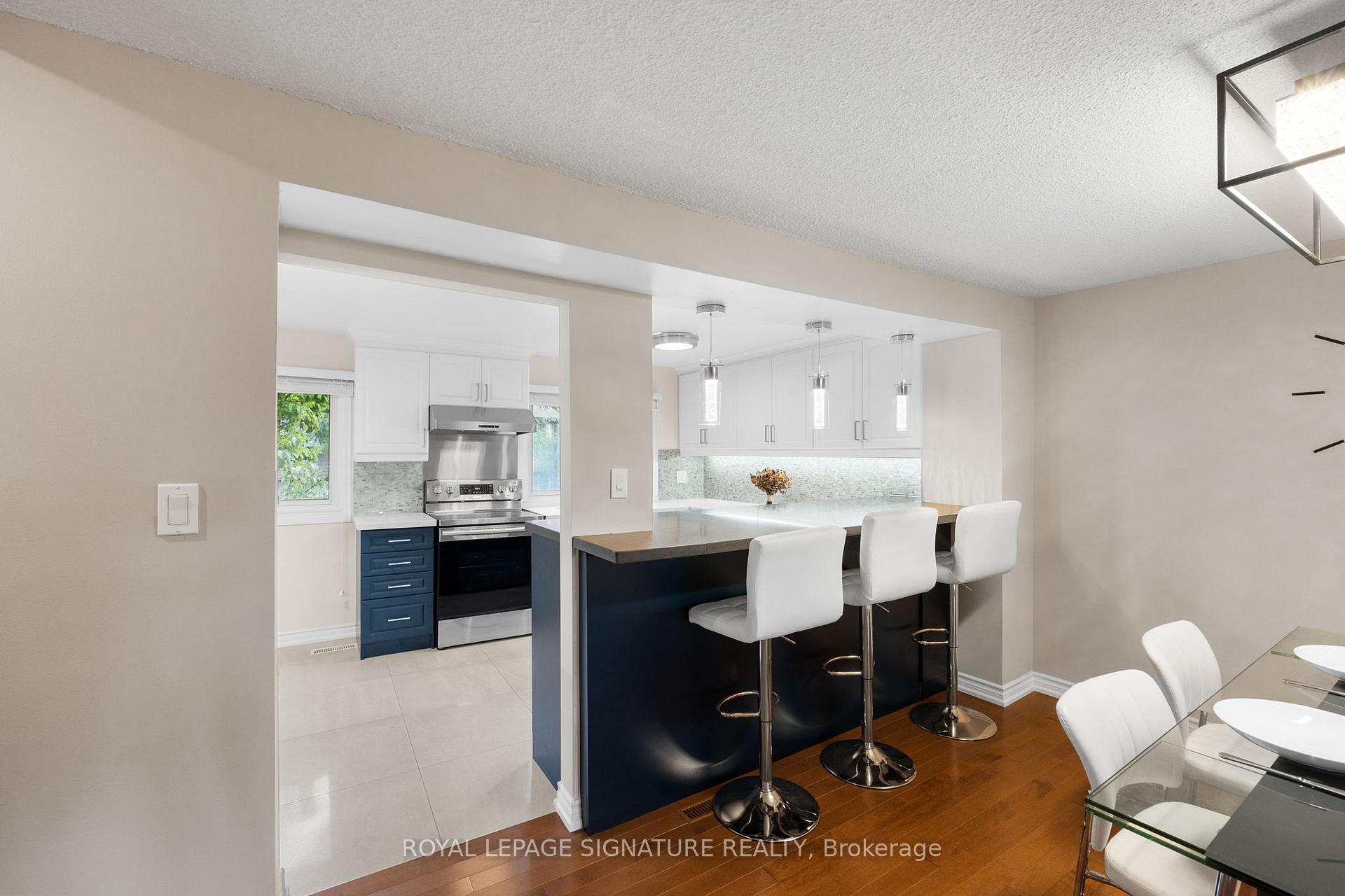 Photo 10 of 10 Thatcher's Mill Way, Markham, Bullock — HOMEH