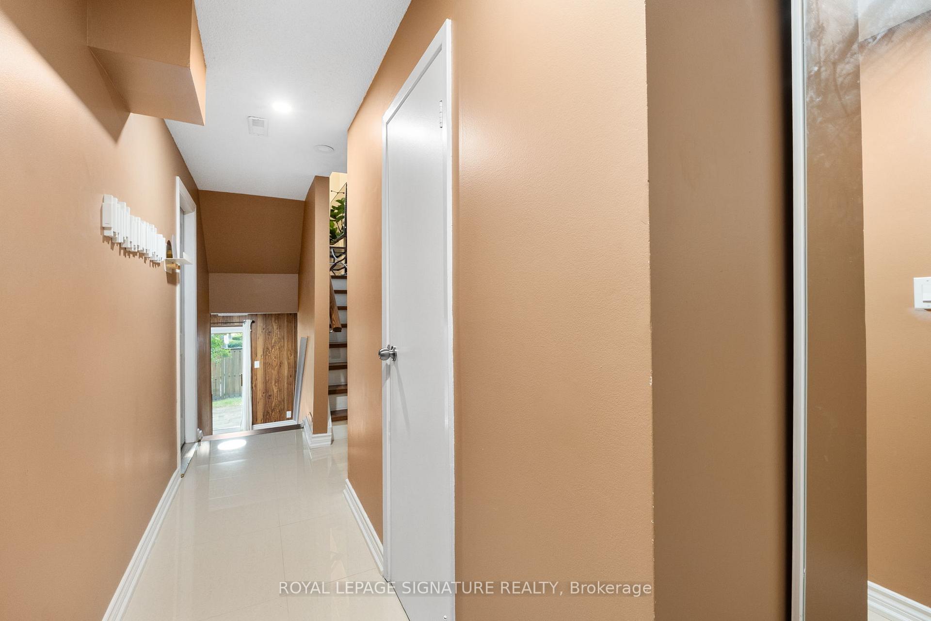 Photo 23 of 10 Thatcher's Mill Way, Markham, Bullock — HOMEH