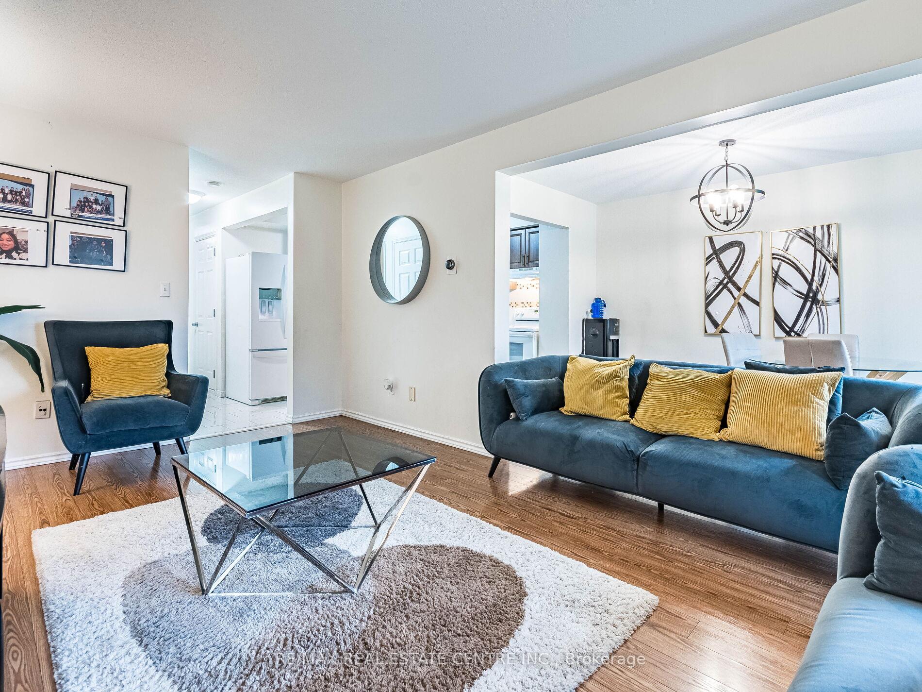 Photo 9 of Unit 58, 1 Royalwood Crescent E, Hamilton, Stoney Creek — HOMEH