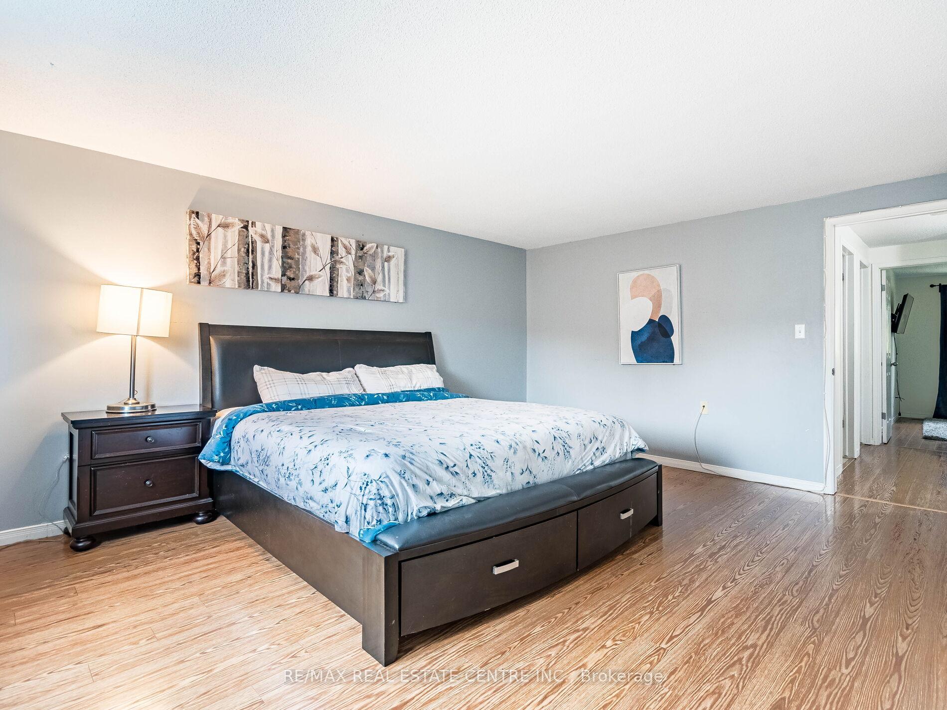 Photo 22 of Unit 58, 1 Royalwood Crescent E, Hamilton, Stoney Creek — HOMEH