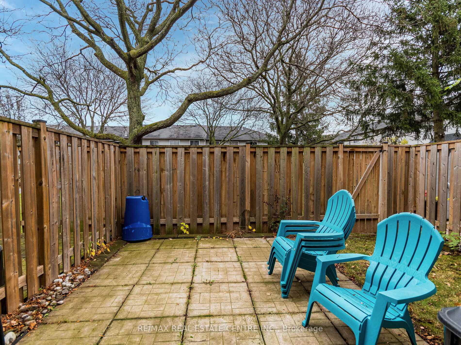 Photo 33 of Unit 58, 1 Royalwood Crescent E, Hamilton, Stoney Creek — HOMEH
