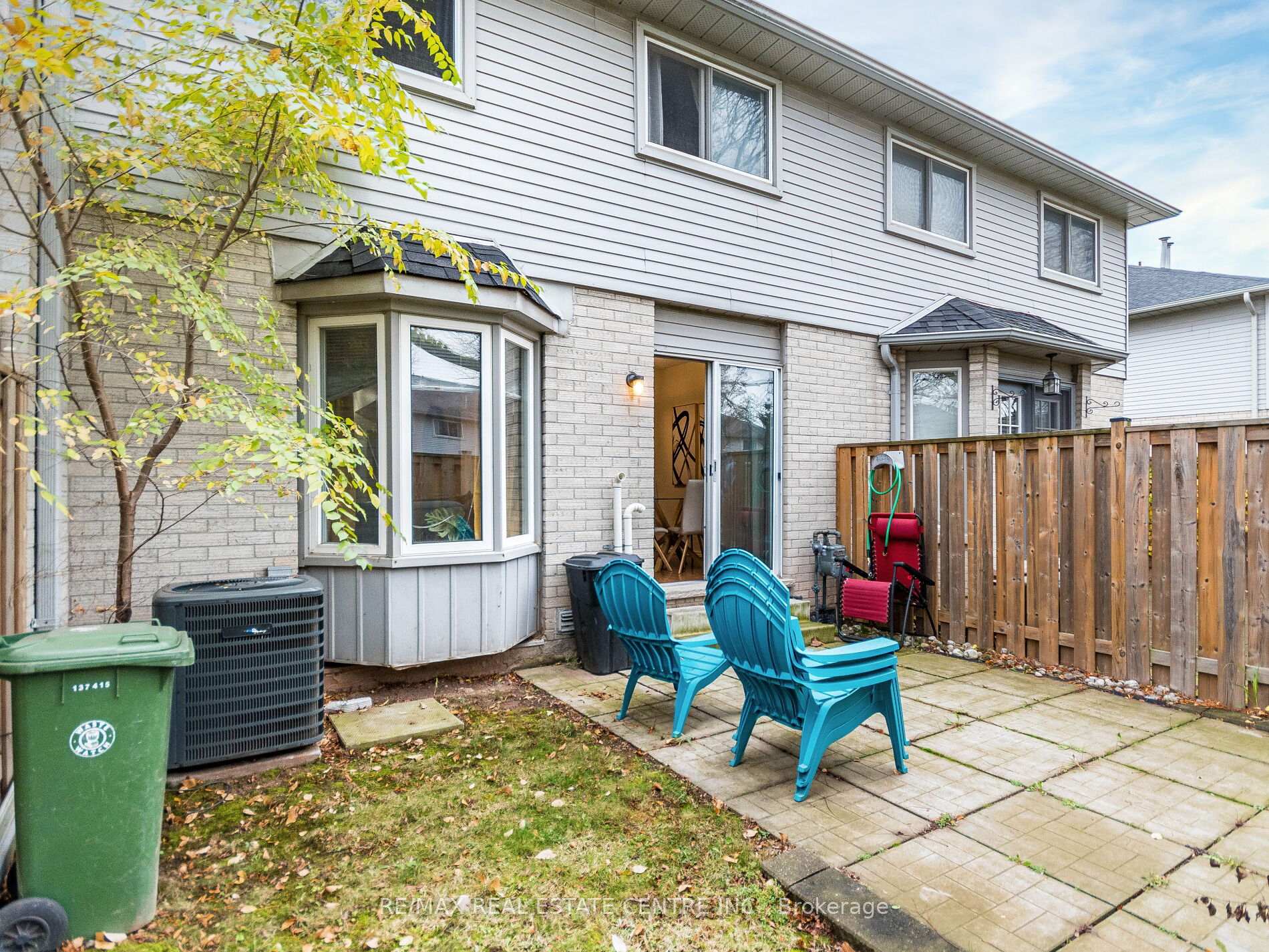 Photo 35 of Unit 58, 1 Royalwood Crescent E, Hamilton, Stoney Creek — HOMEH