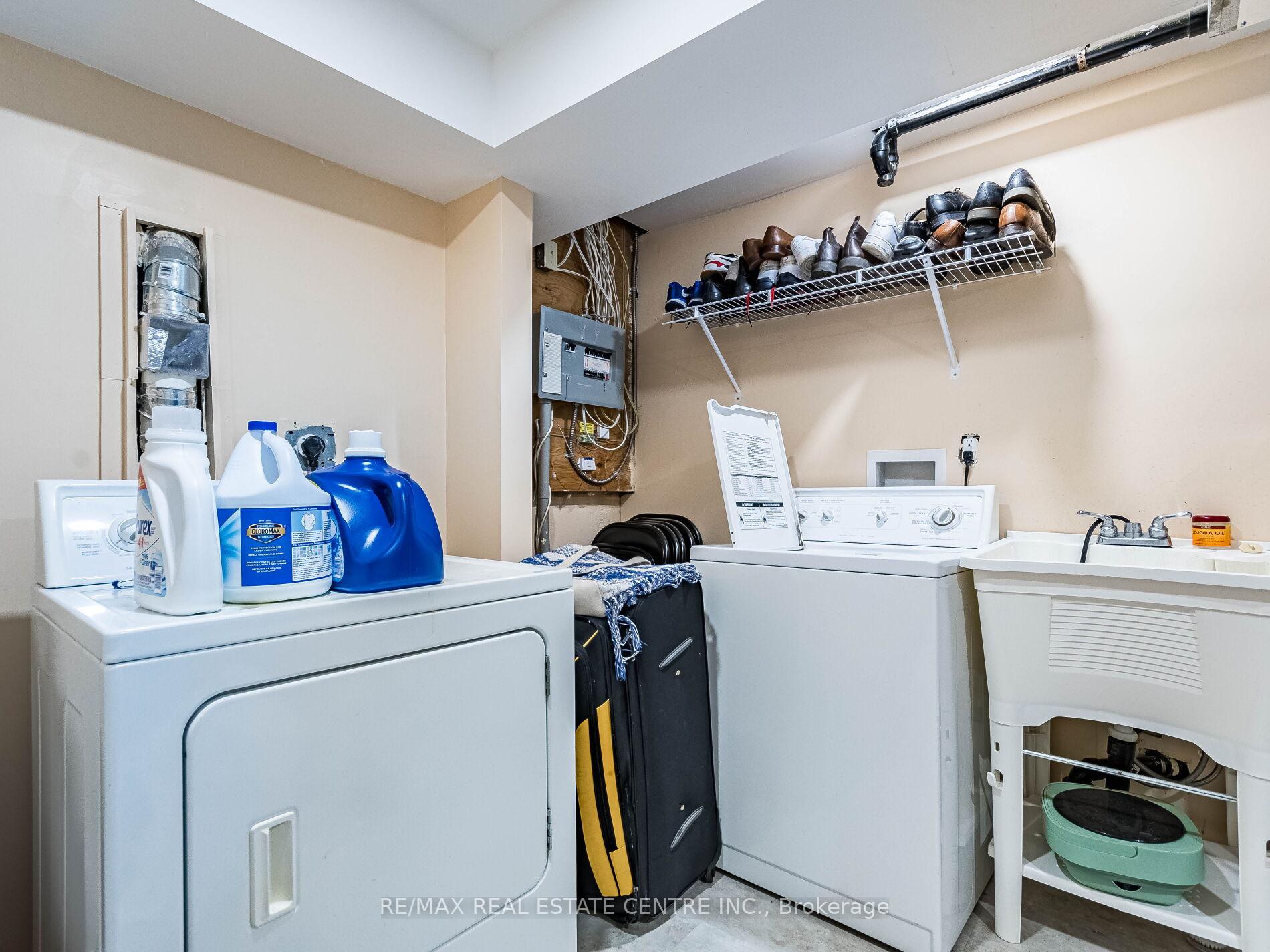 Photo 40 of Unit 58, 1 Royalwood Crescent E, Hamilton, Stoney Creek — HOMEH