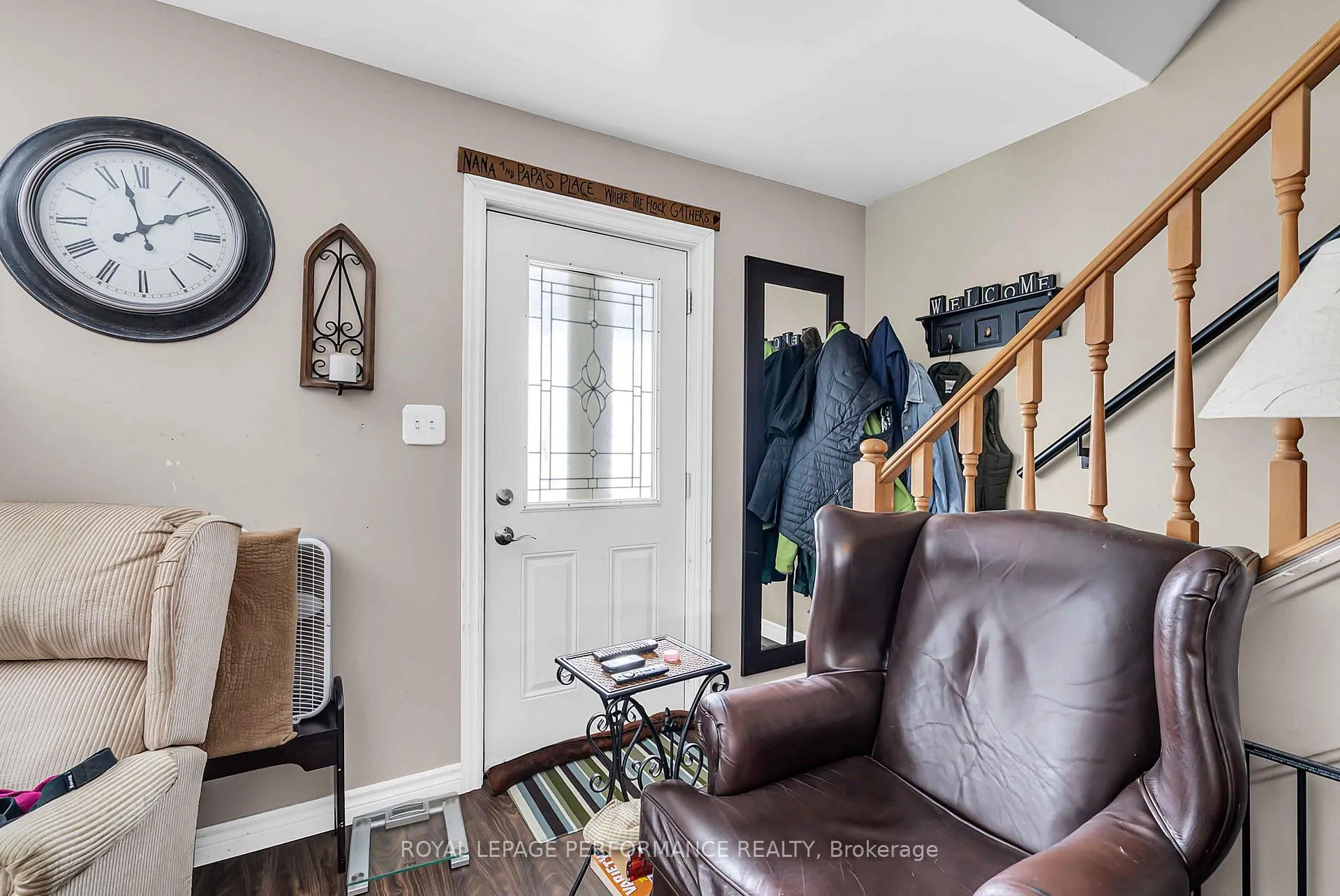 Photo 5 of 725 Gloucester Street N, Cornwall — HOMEH