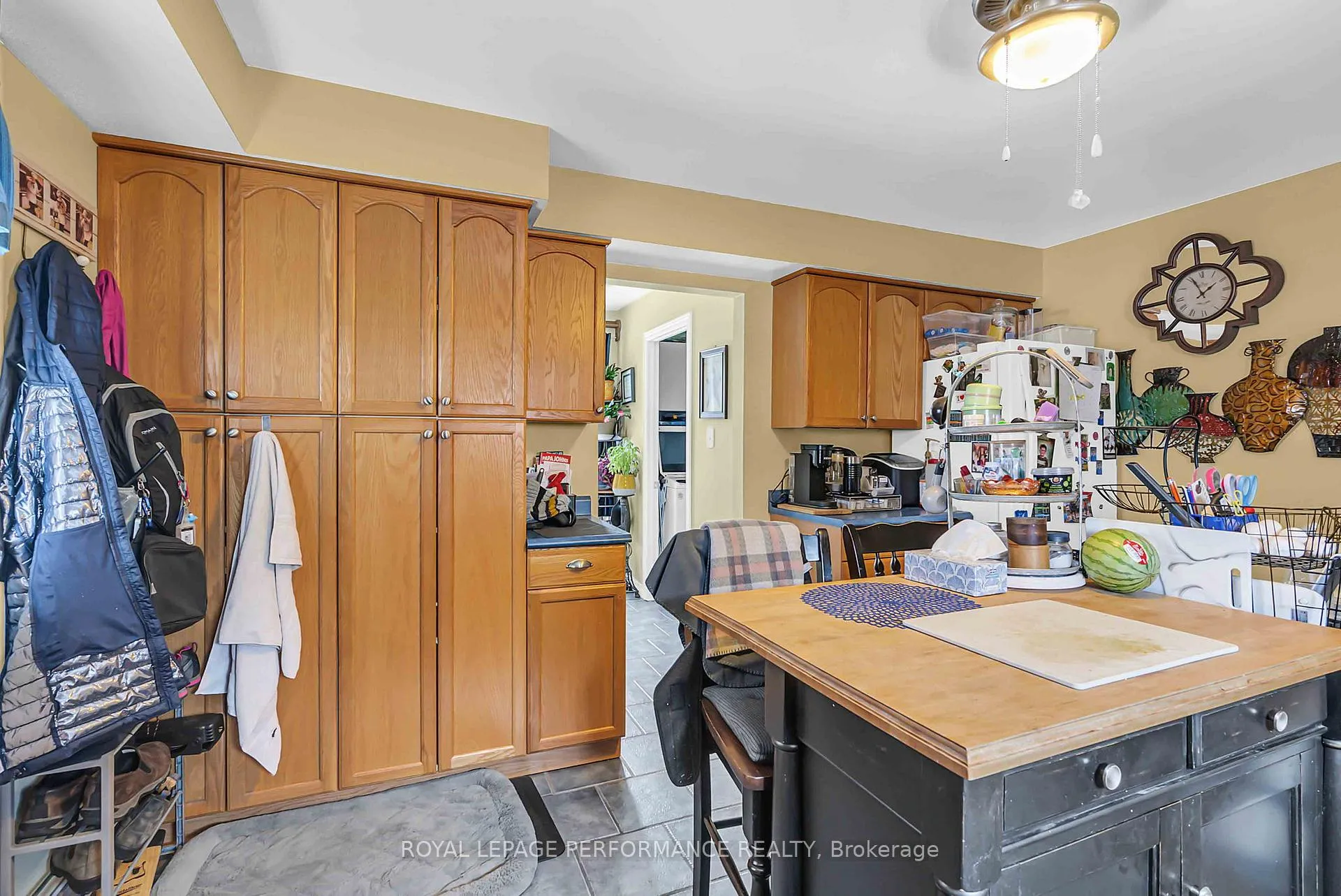 Photo 13 of 725 Gloucester Street N, Cornwall — HOMEH
