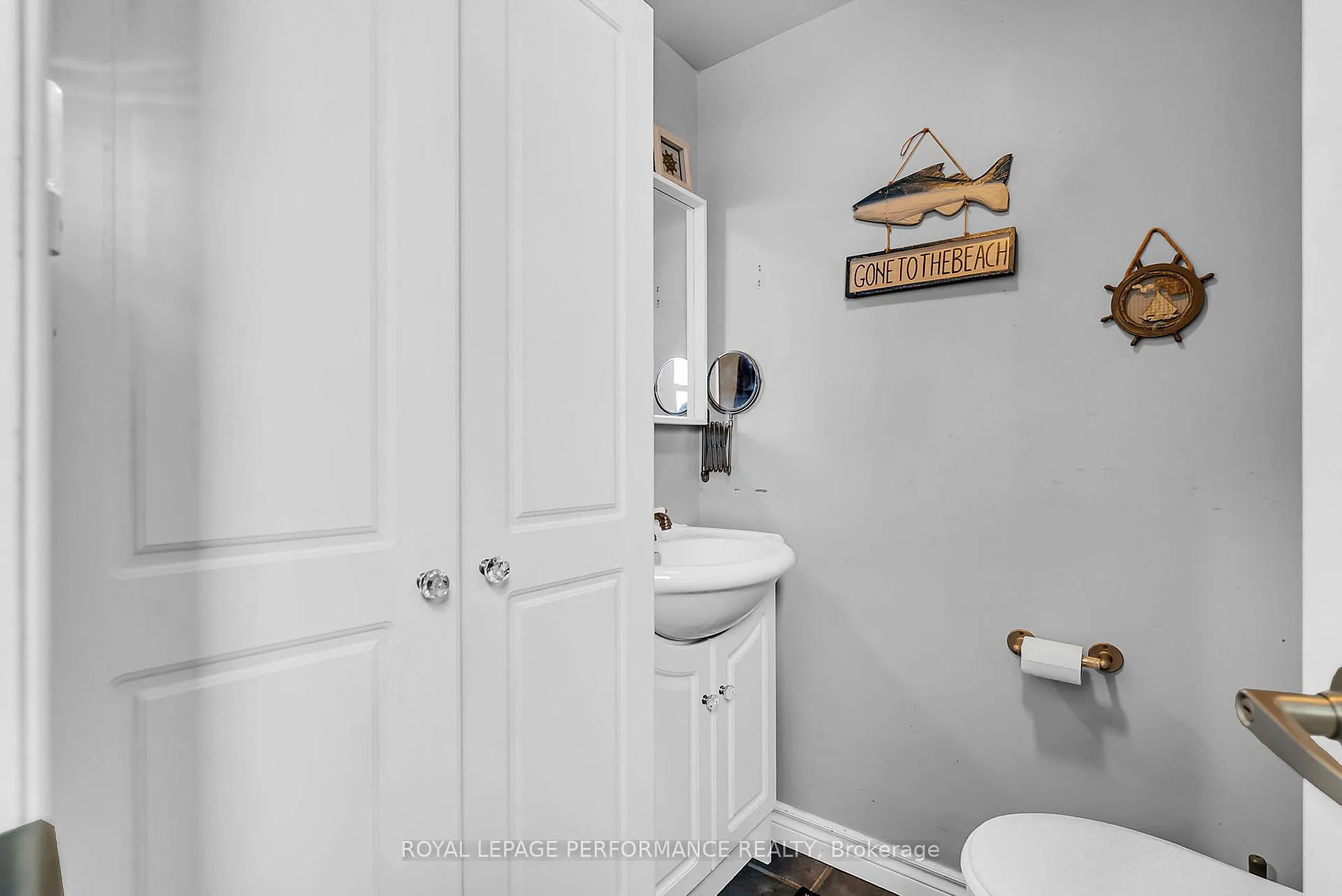 Photo 15 of 725 Gloucester Street N, Cornwall — HOMEH