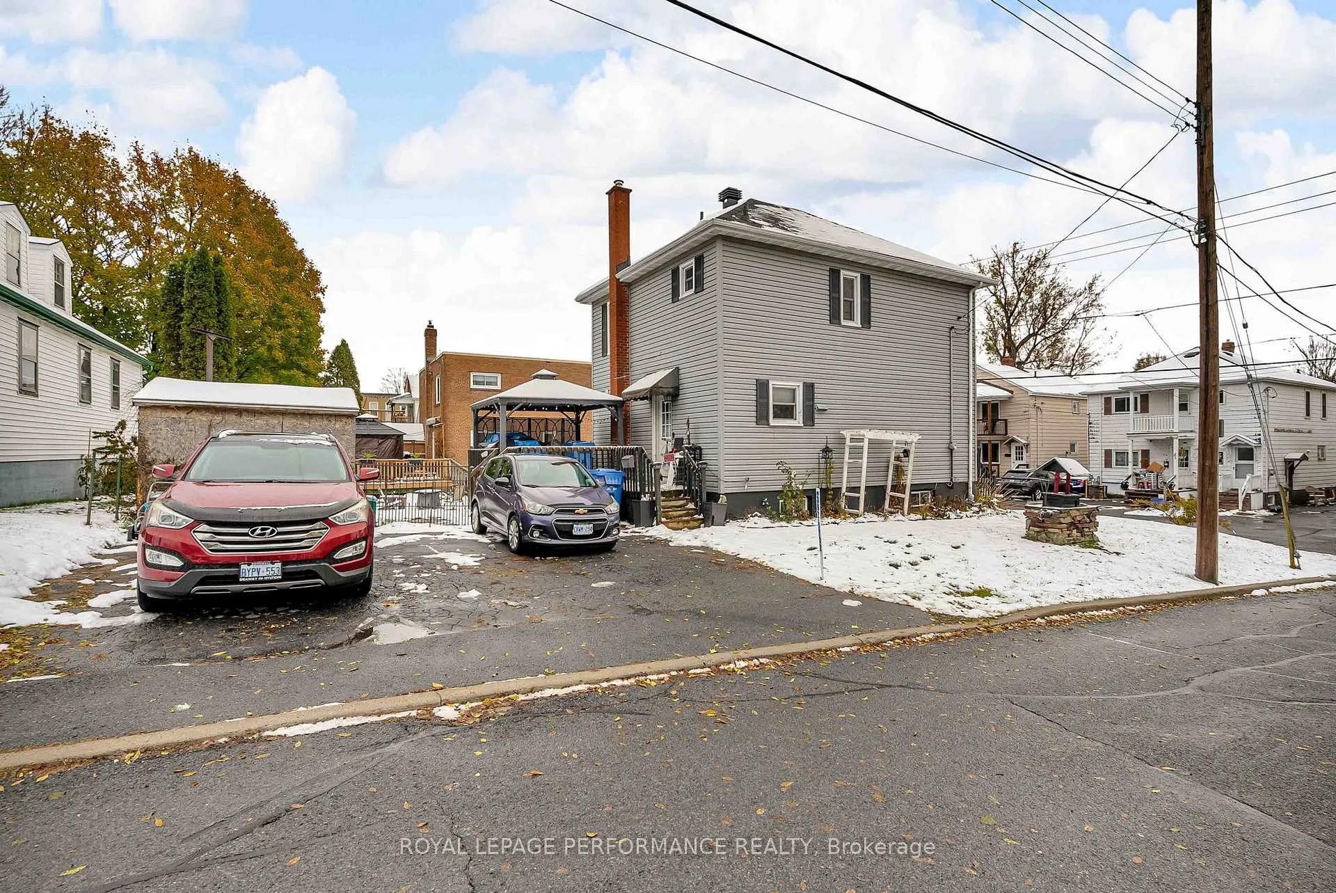 Photo 27 of 725 Gloucester Street N, Cornwall — HOMEH