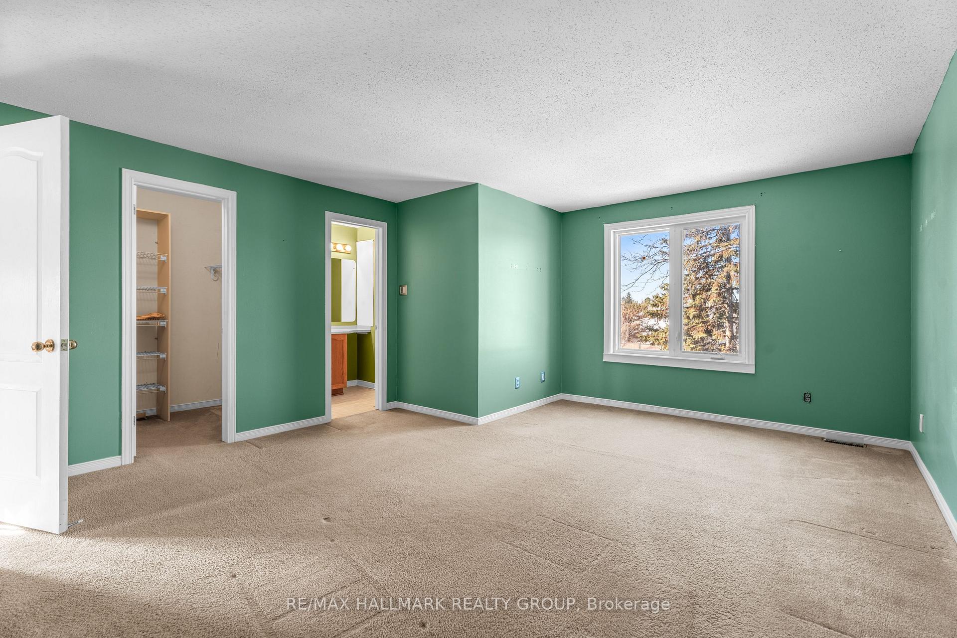 Photo 37 of 1812 Summerfields Crescent, Ottawa, Chapel Hill — HOMEH