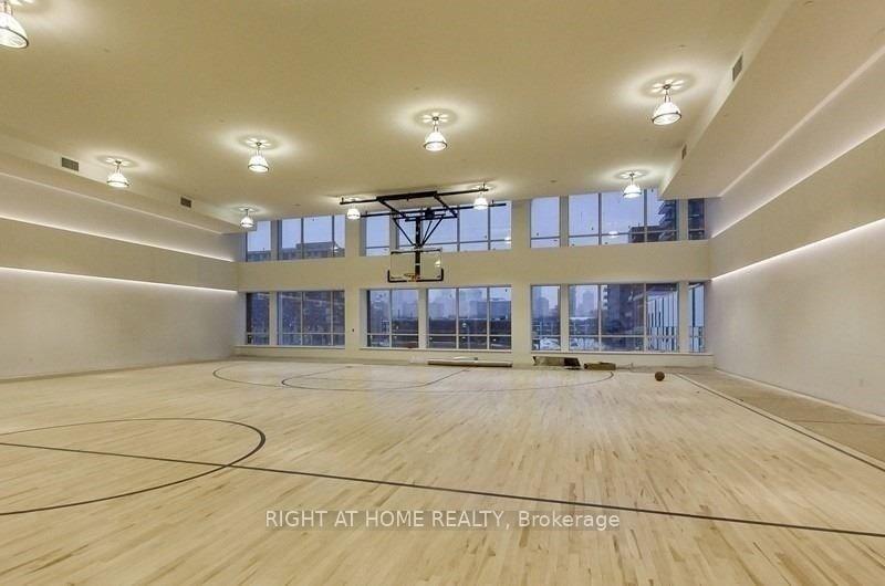 Photo 5 of Unit 1511, 170 Sumach Street, Toronto, Regent Park — HOMEH