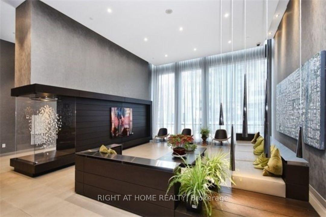 Photo 7 of Unit 1511, 170 Sumach Street, Toronto, Regent Park — HOMEH