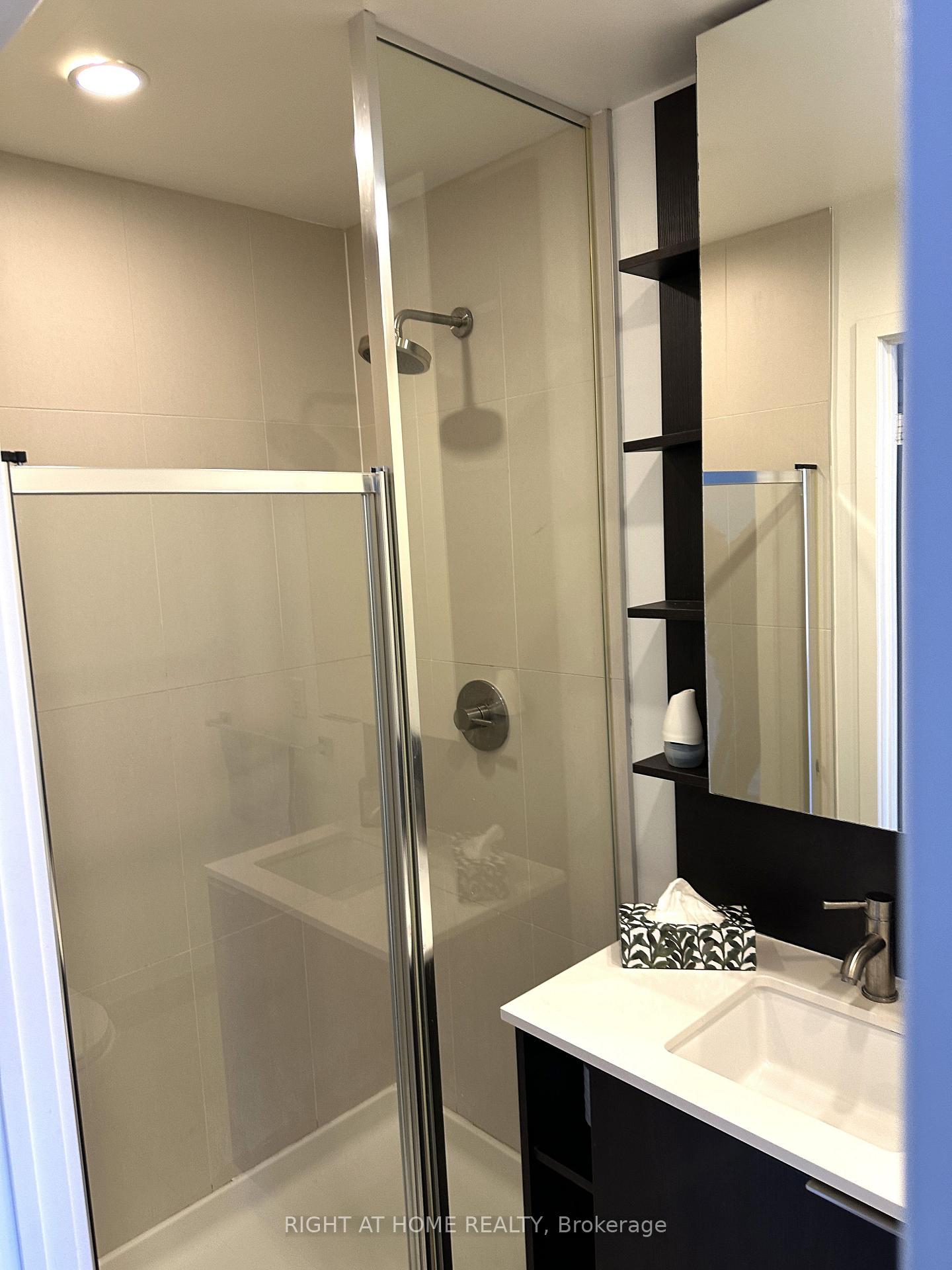 Photo 13 of Unit 1511, 170 Sumach Street, Toronto, Regent Park — HOMEH