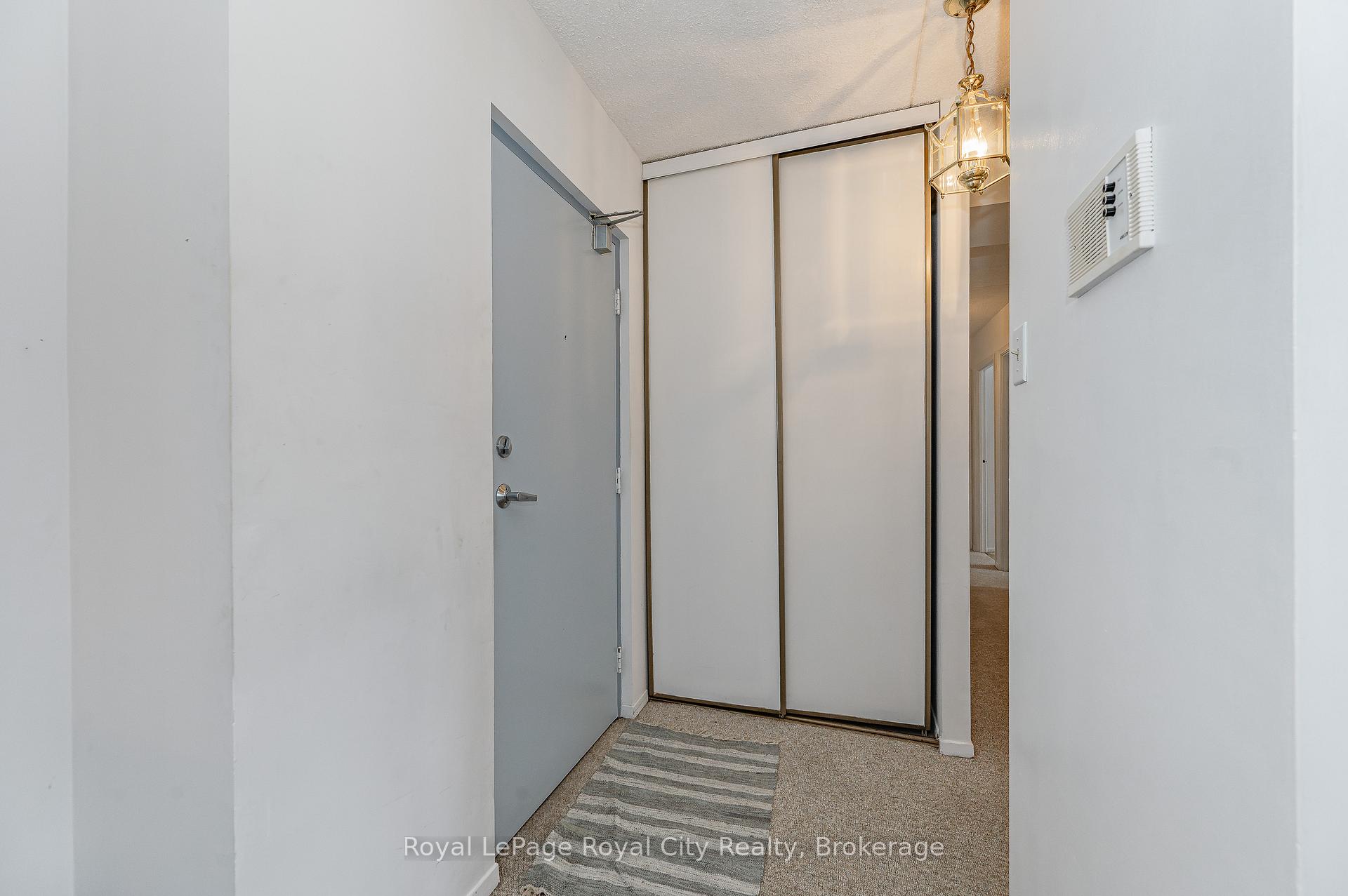 Photo 11 of Unit 210, 65 Silvercreek Parkway N, Guelph, Junction/Onward Willow — HOMEH
