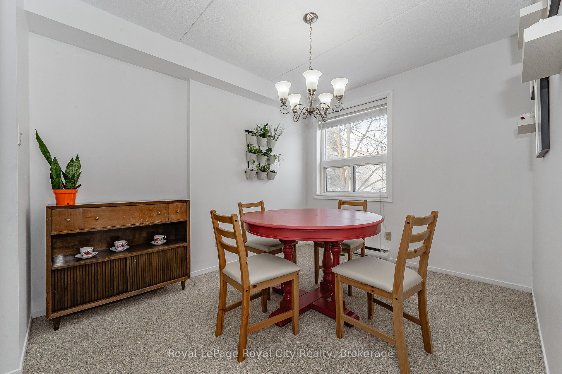 Photo 17 of Unit 210, 65 Silvercreek Parkway N, Guelph, Junction/Onward Willow — HOMEH
