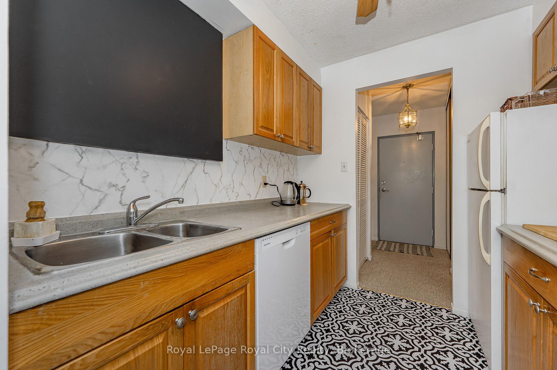 Photo 20 of Unit 210, 65 Silvercreek Parkway N, Guelph, Junction/Onward Willow — HOMEH