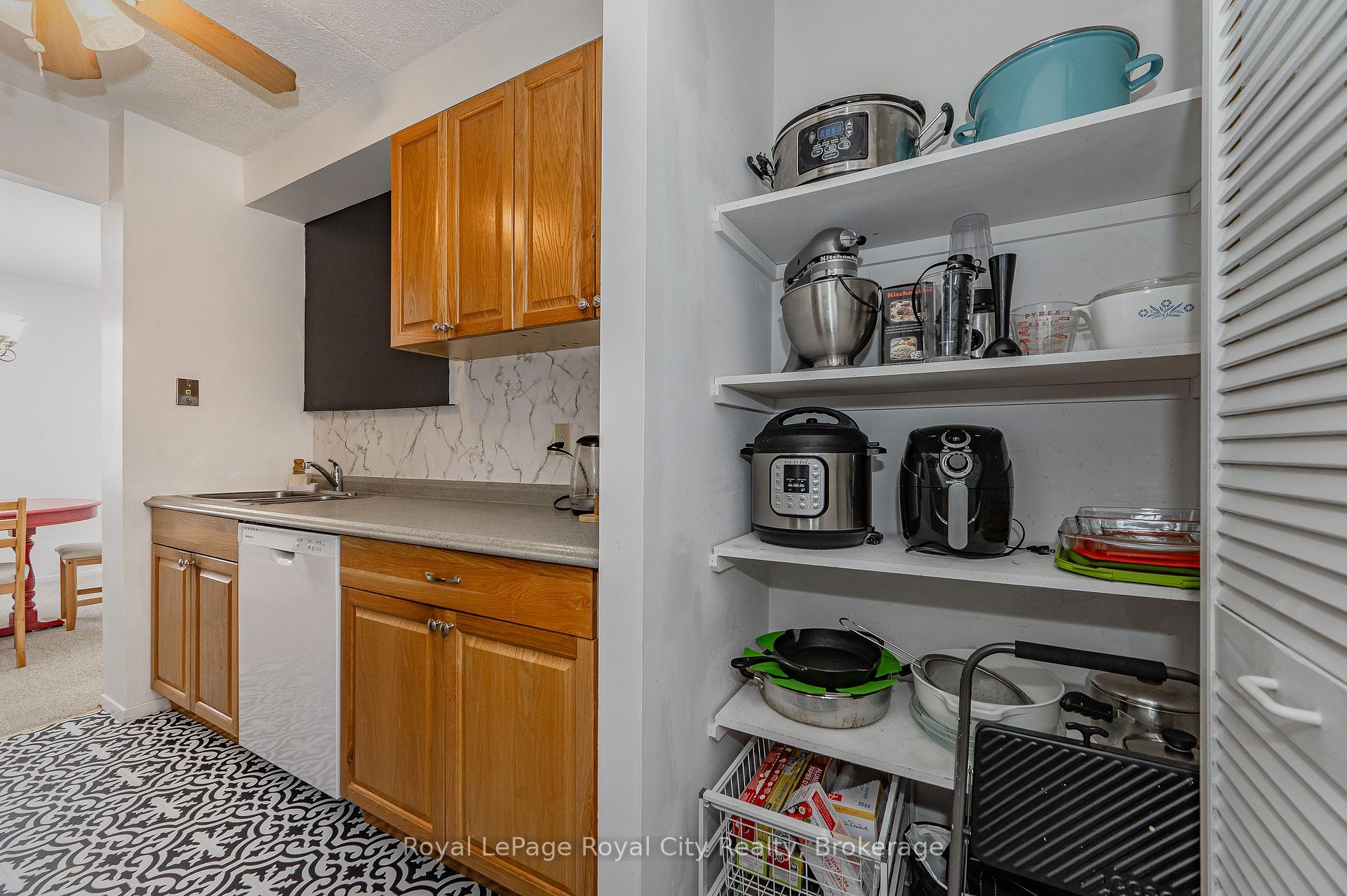 Photo 25 of Unit 210, 65 Silvercreek Parkway N, Guelph, Junction/Onward Willow — HOMEH