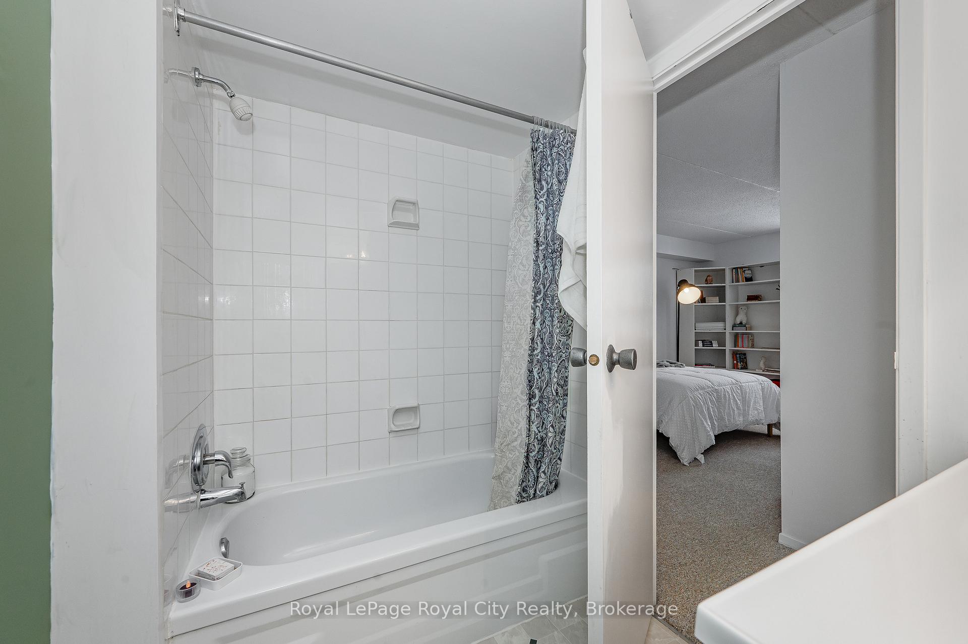 Photo 32 of Unit 210, 65 Silvercreek Parkway N, Guelph, Junction/Onward Willow — HOMEH