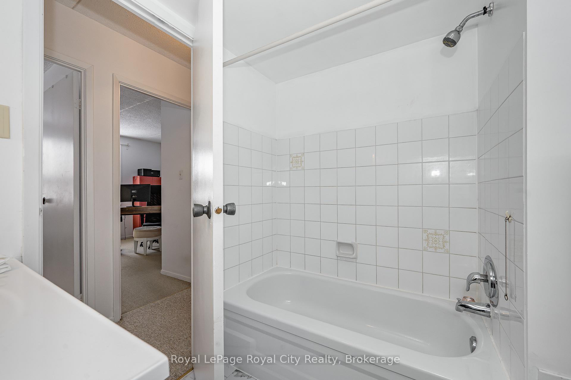 Photo 39 of Unit 210, 65 Silvercreek Parkway N, Guelph, Junction/Onward Willow — HOMEH