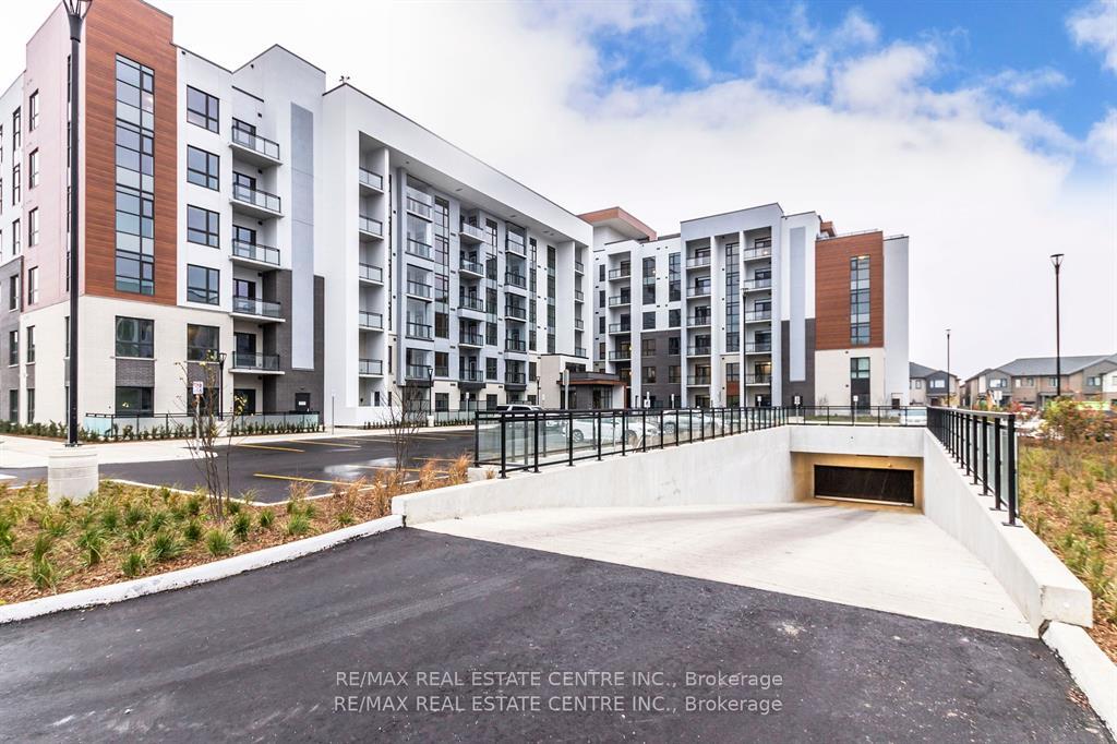 Front of Unit 207, 460 Gordon Krantz Avenue