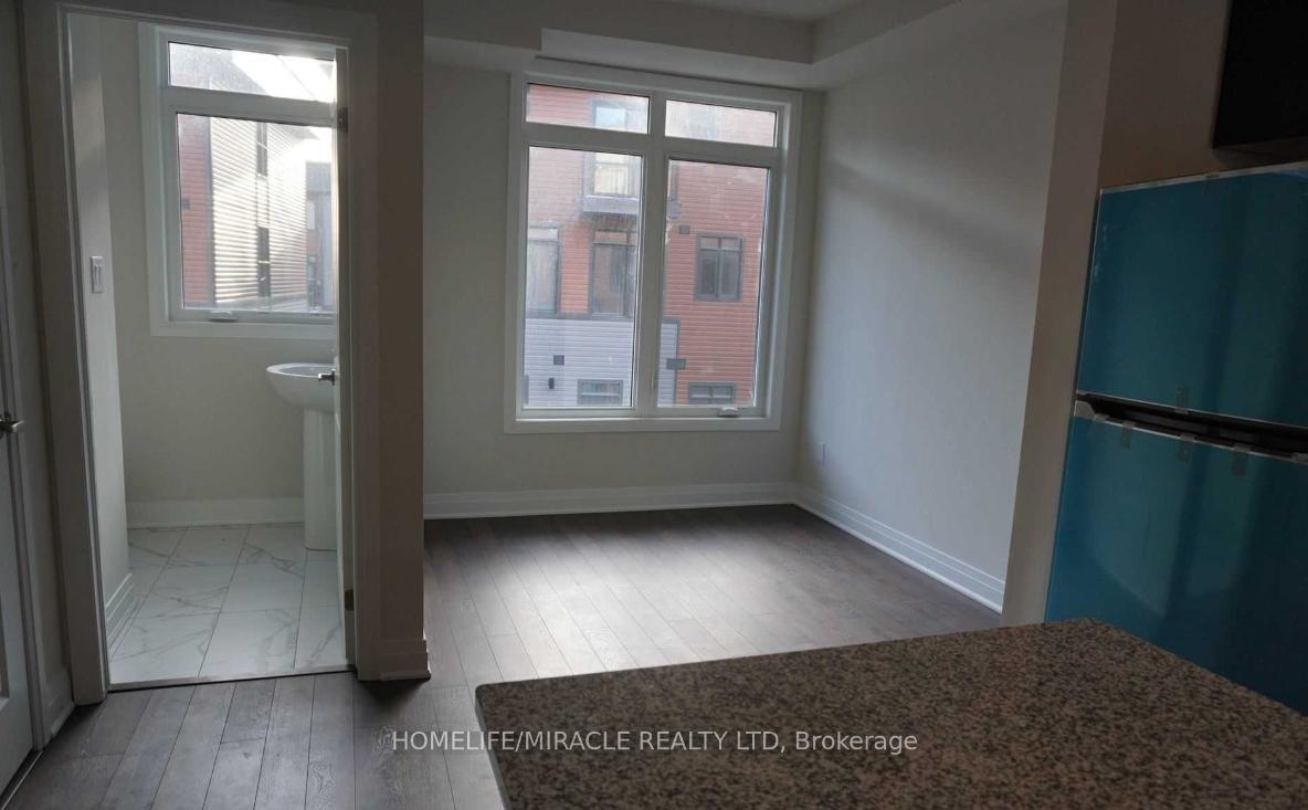 Photo 15 of Unit 70, 2 Willow Street, Brant, Paris — HOMEH