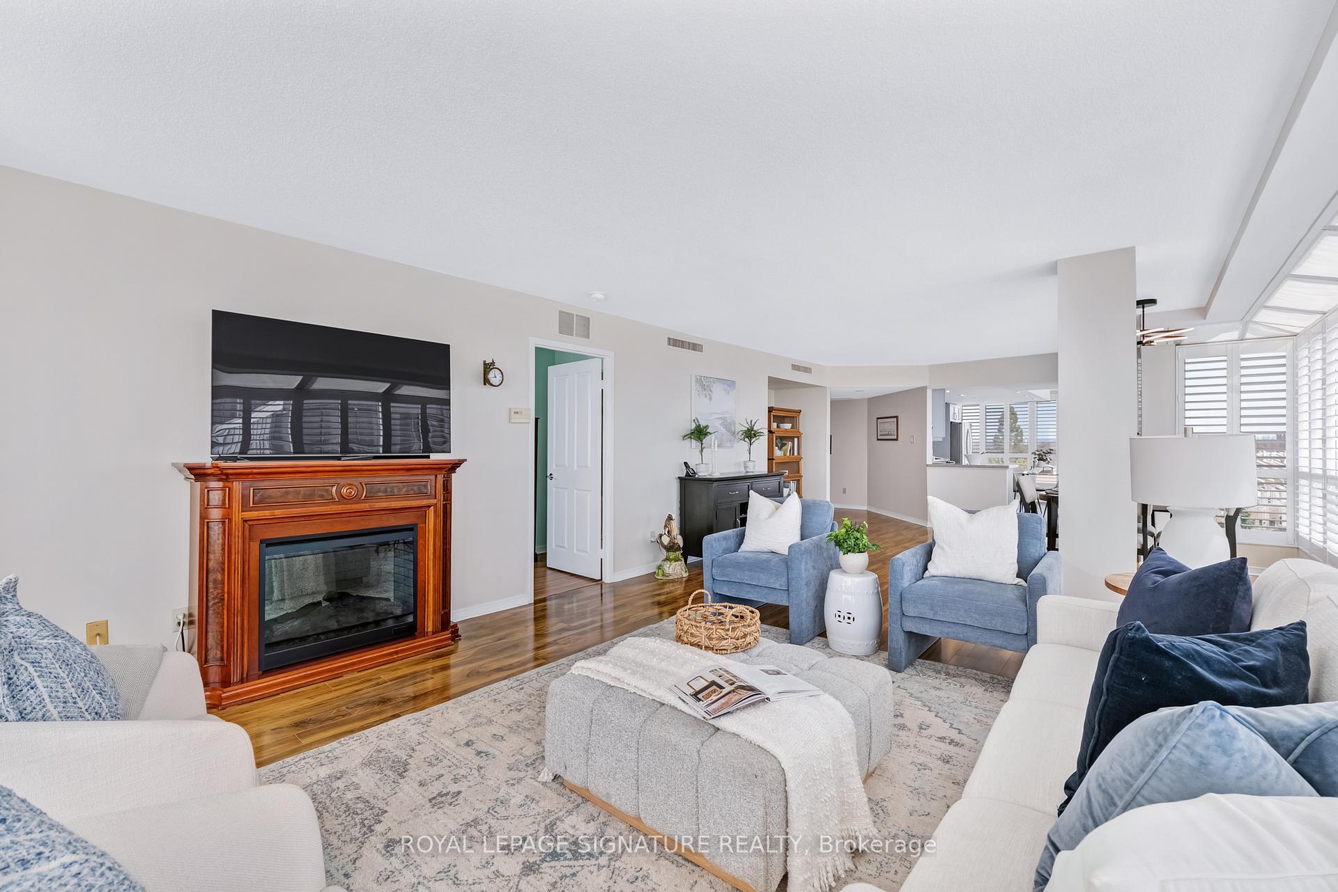 Photo 6 of Unit 501, 70 Cumberland Lane, Ajax, South West — HOMEH