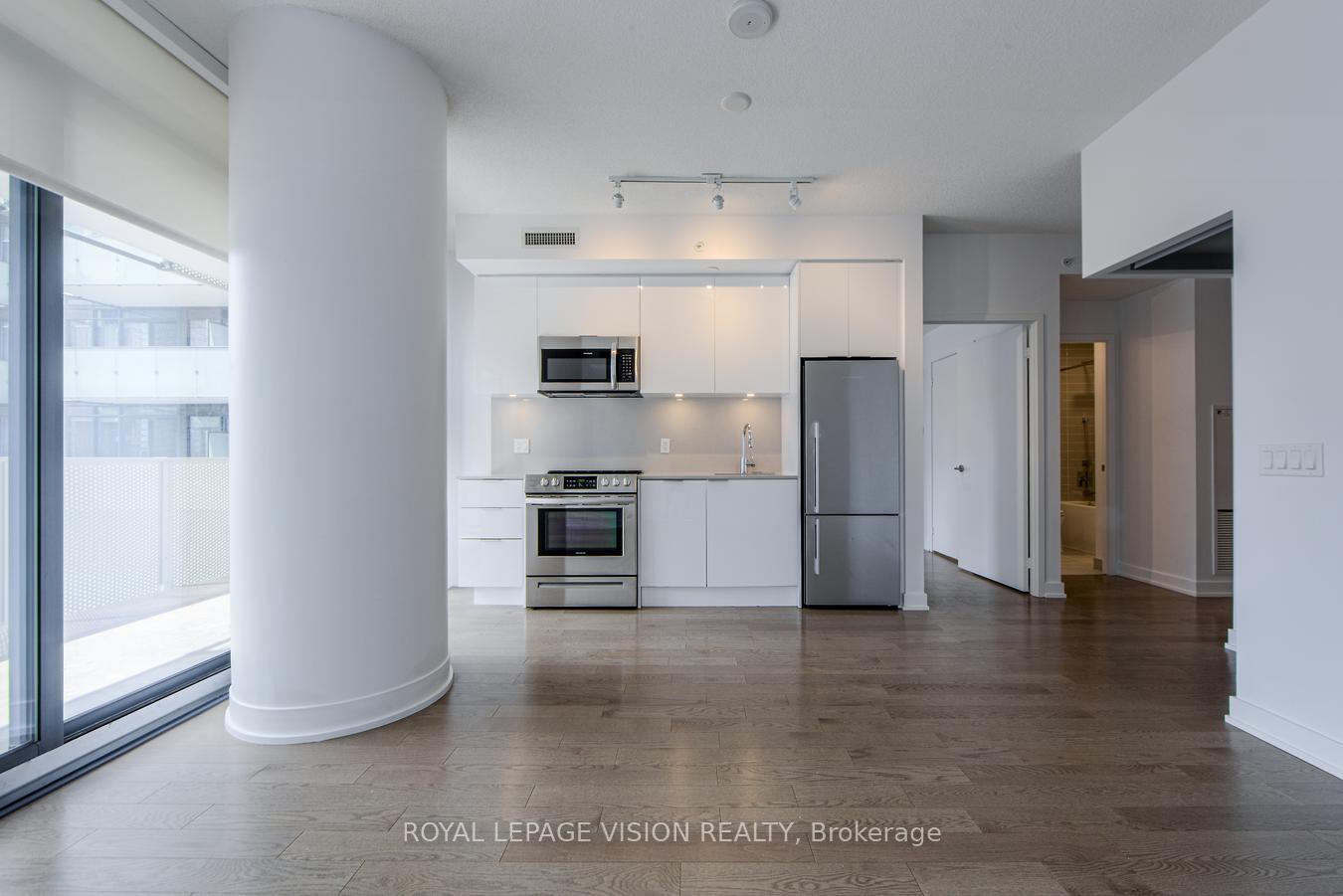 Photo 11 of Unit 3206, 25 Richmond Street E, Toronto, Church-Yonge Corridor — HOMEH