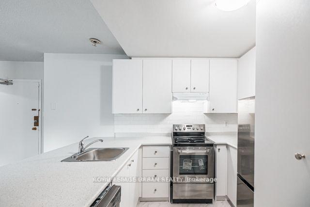 Photo 13 of Unit 202, 72 Wellesley Street E, Toronto, Church-Yonge Corridor — HOMEH