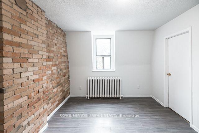 Photo 5 of Unit 202, 72 Wellesley Street E, Toronto, Church-Yonge Corridor — HOMEH