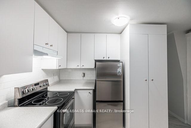 Photo 15 of Unit 202, 72 Wellesley Street E, Toronto, Church-Yonge Corridor — HOMEH