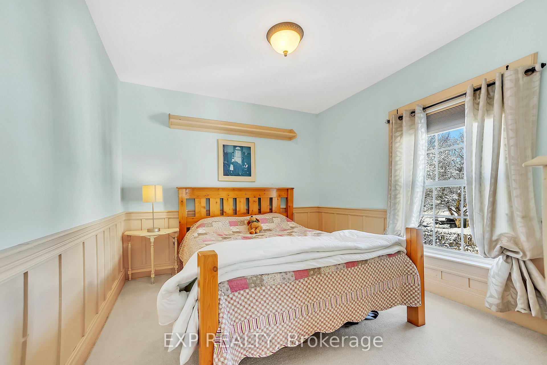 Photo 7 of 489 Ashley Street, Belleville, Thurlow Ward — HOMEH